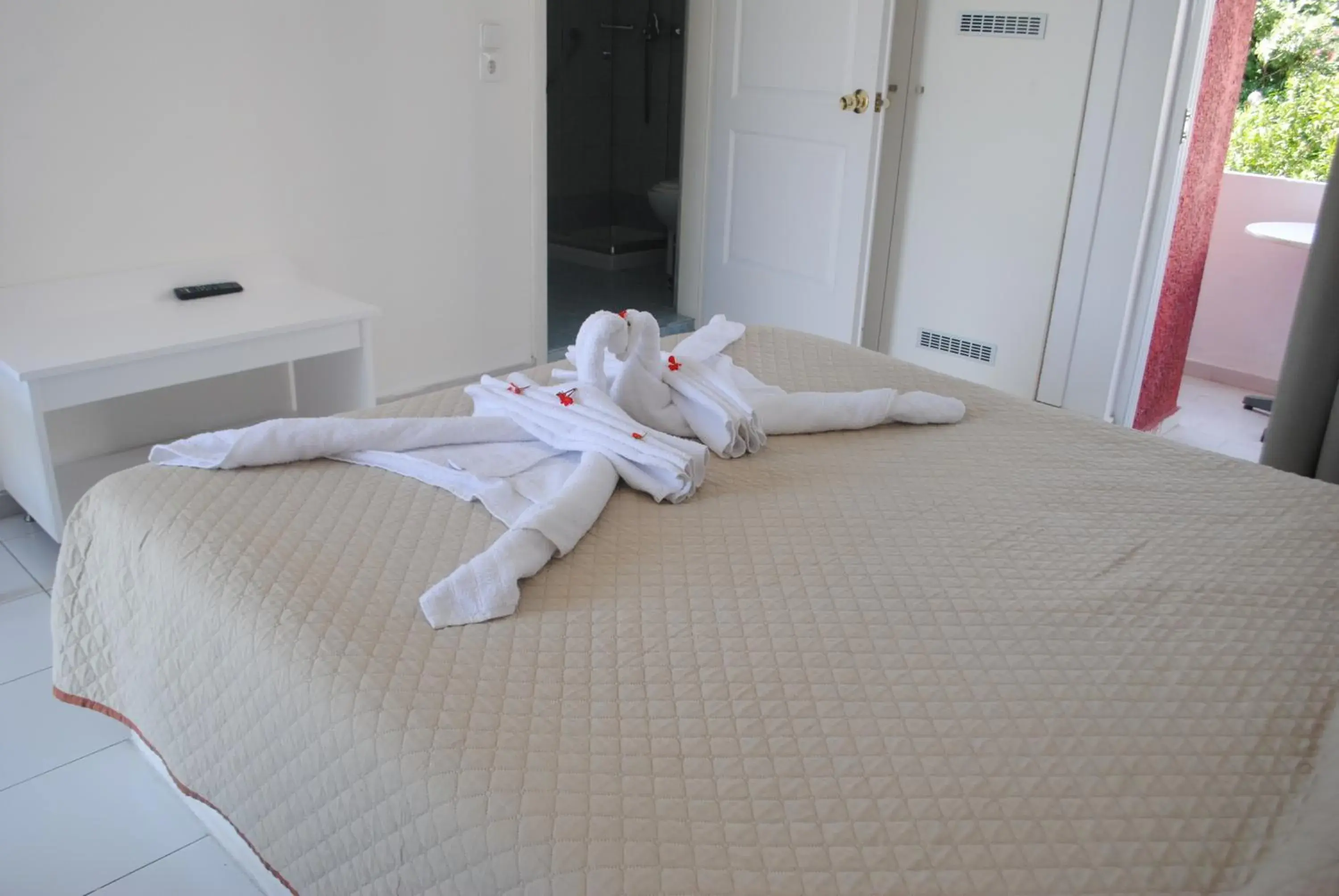 Photo of the whole room, Bed in Summer Dream Photo of the whole room, Bed in Summer Dream