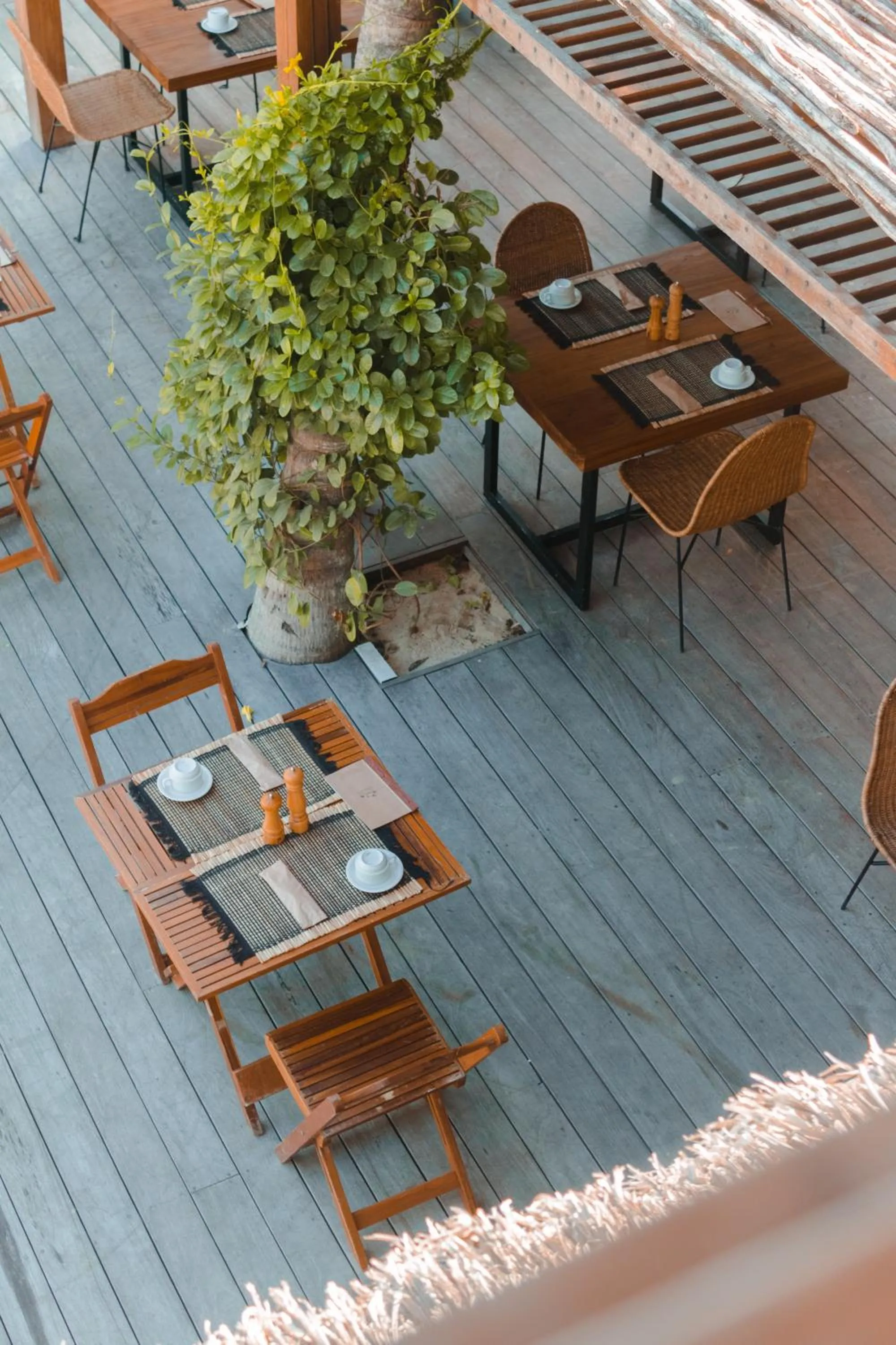 Restaurant/places to eat in Villa Praia - La Villa Group