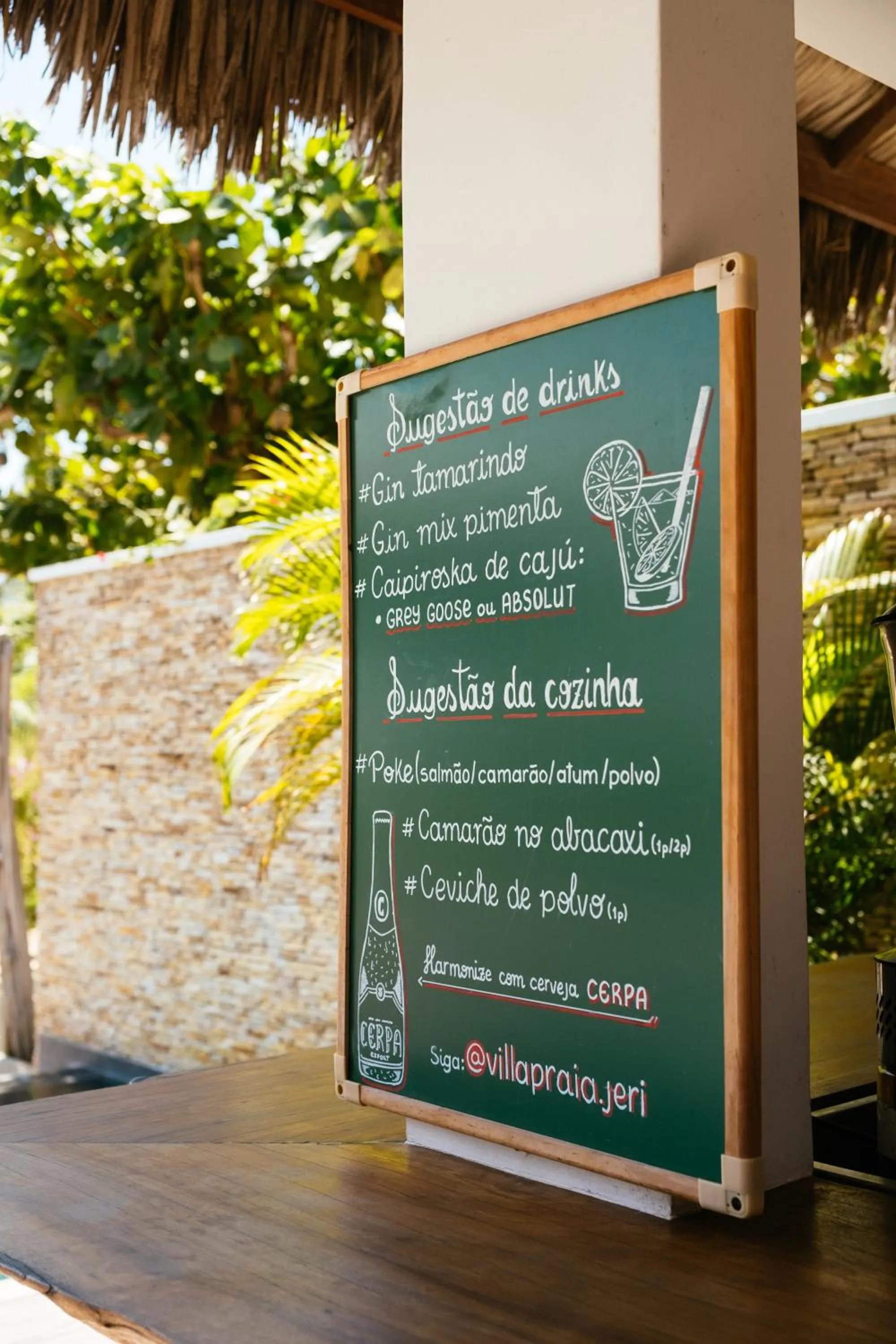 Restaurant/places to eat in Villa Praia - La Villa Group