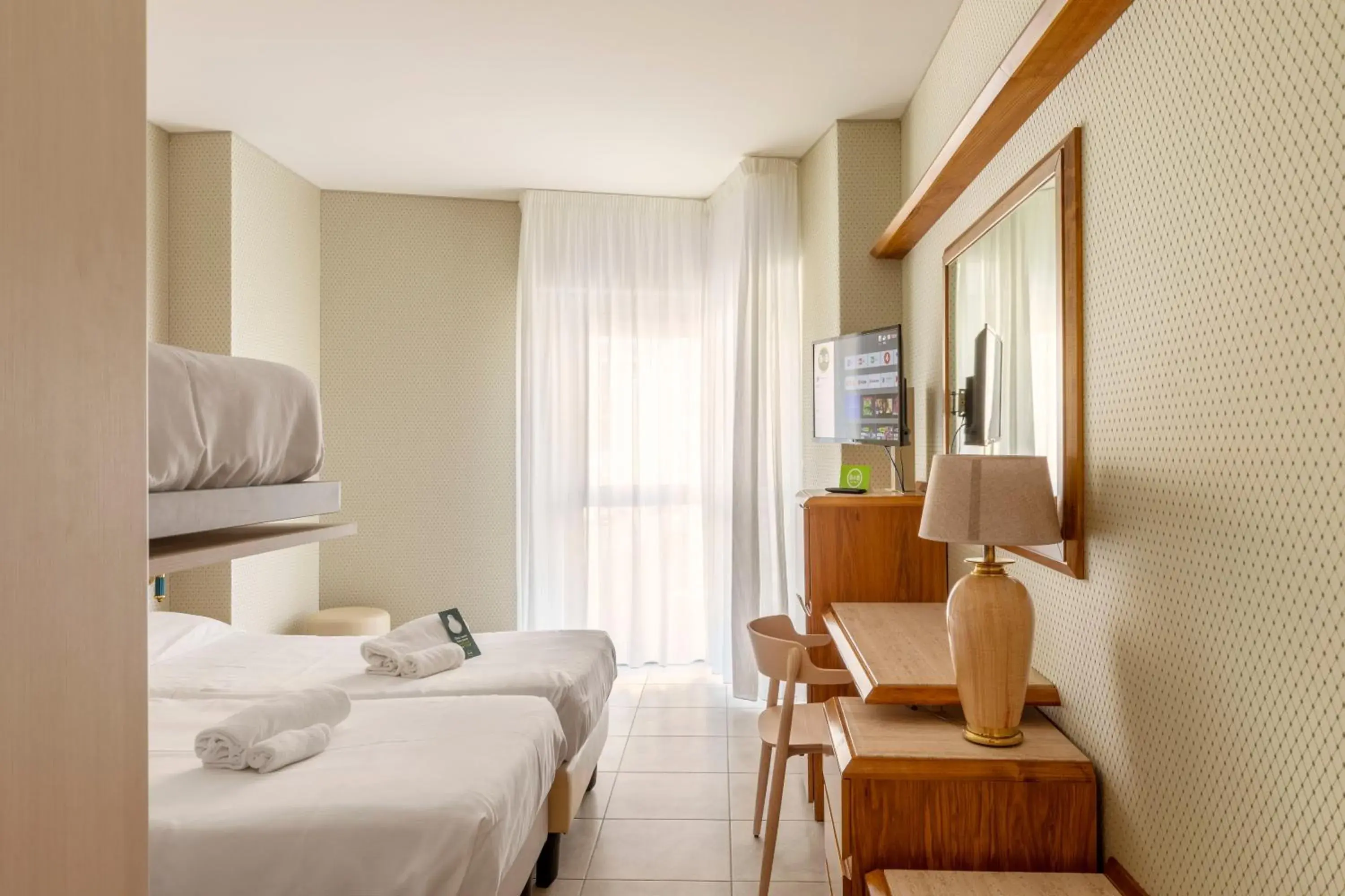 Standard Quadruple Room with Beach Access in B&B Hotel Chioggia Airone Standard Quadruple Room with Beach Access in B&B Hotel Chioggia Airone