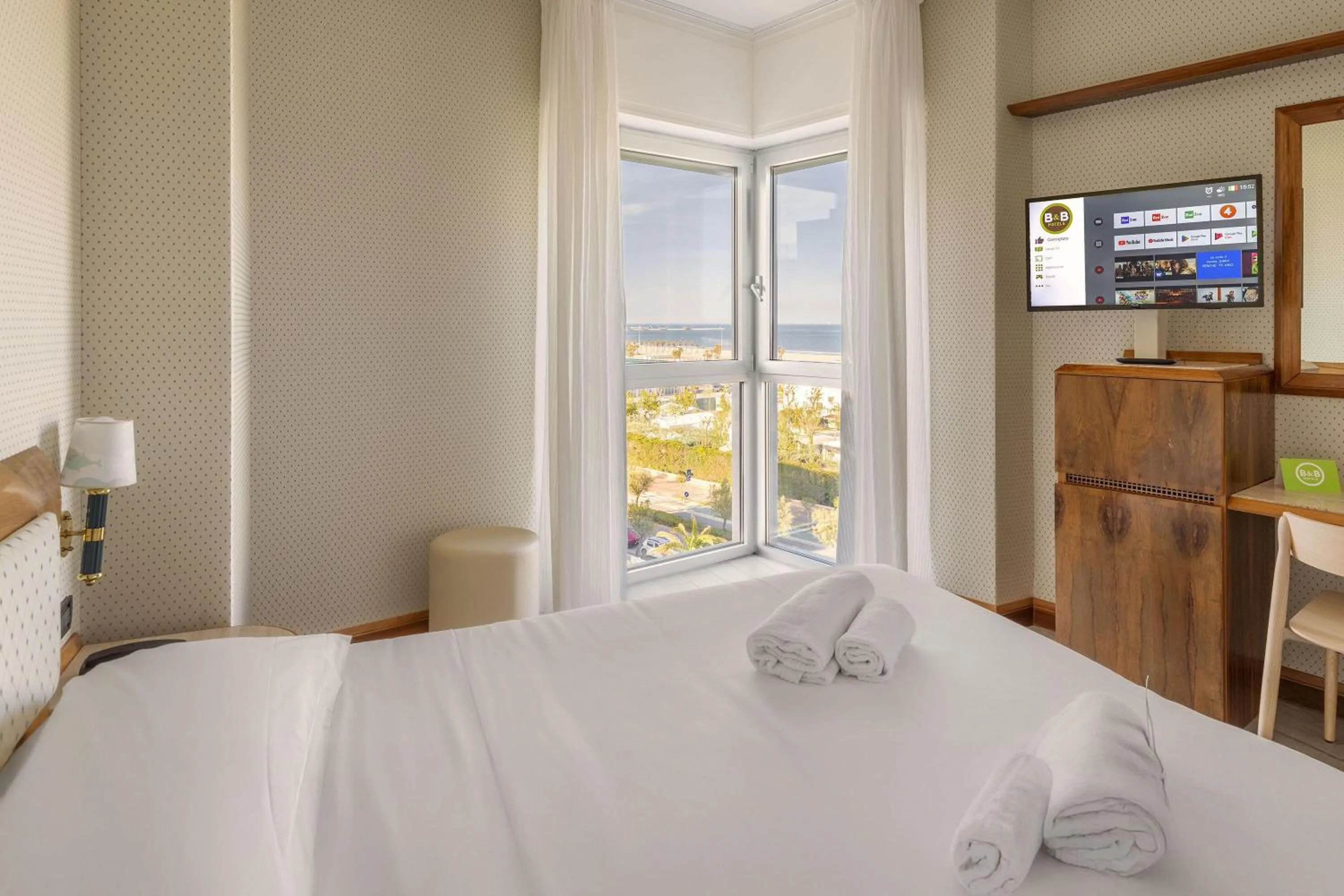 Photo of the whole room, Bed in B&B Hotel Chioggia Airone