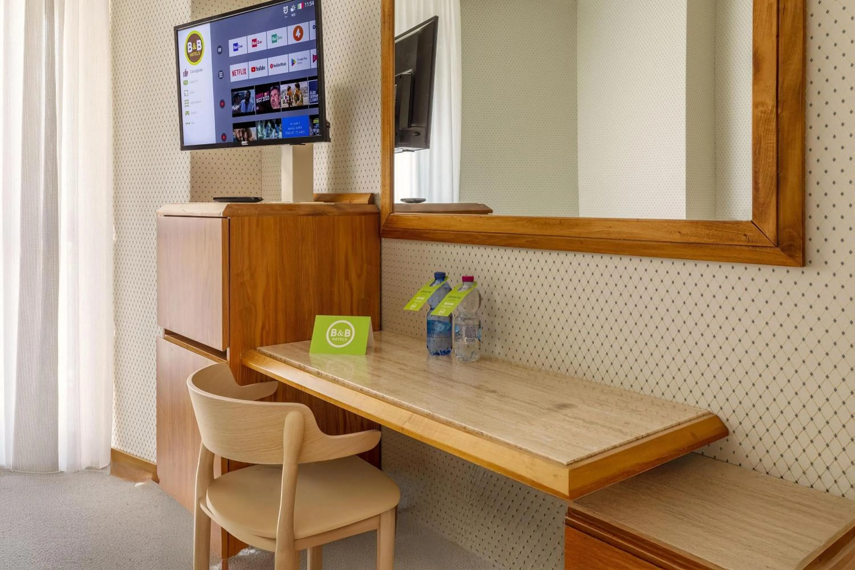 Photo of the whole room in B&B Hotel Chioggia Airone