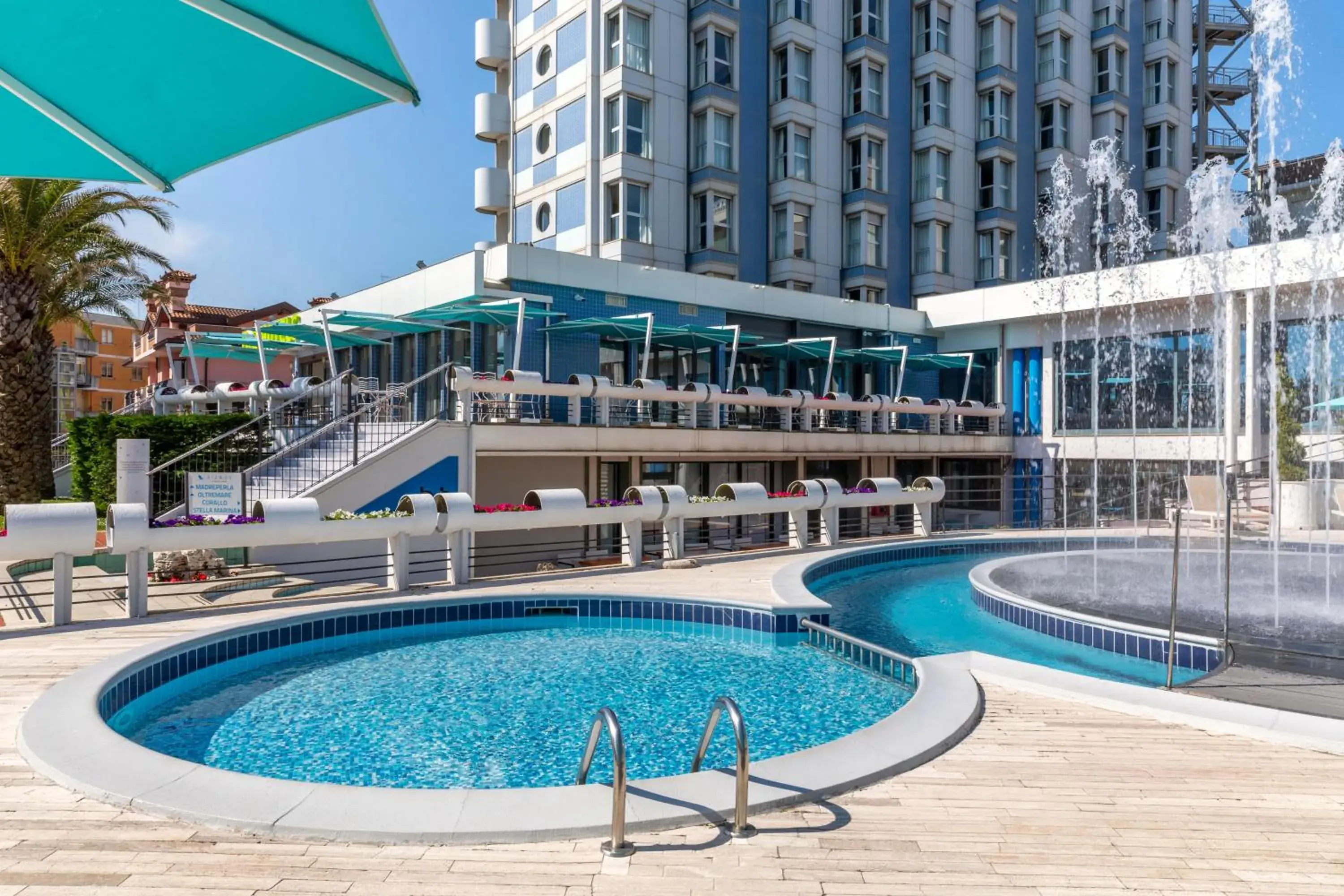 Swimming pool in B&B Hotel Chioggia Airone Swimming pool in B&B Hotel Chioggia Airone