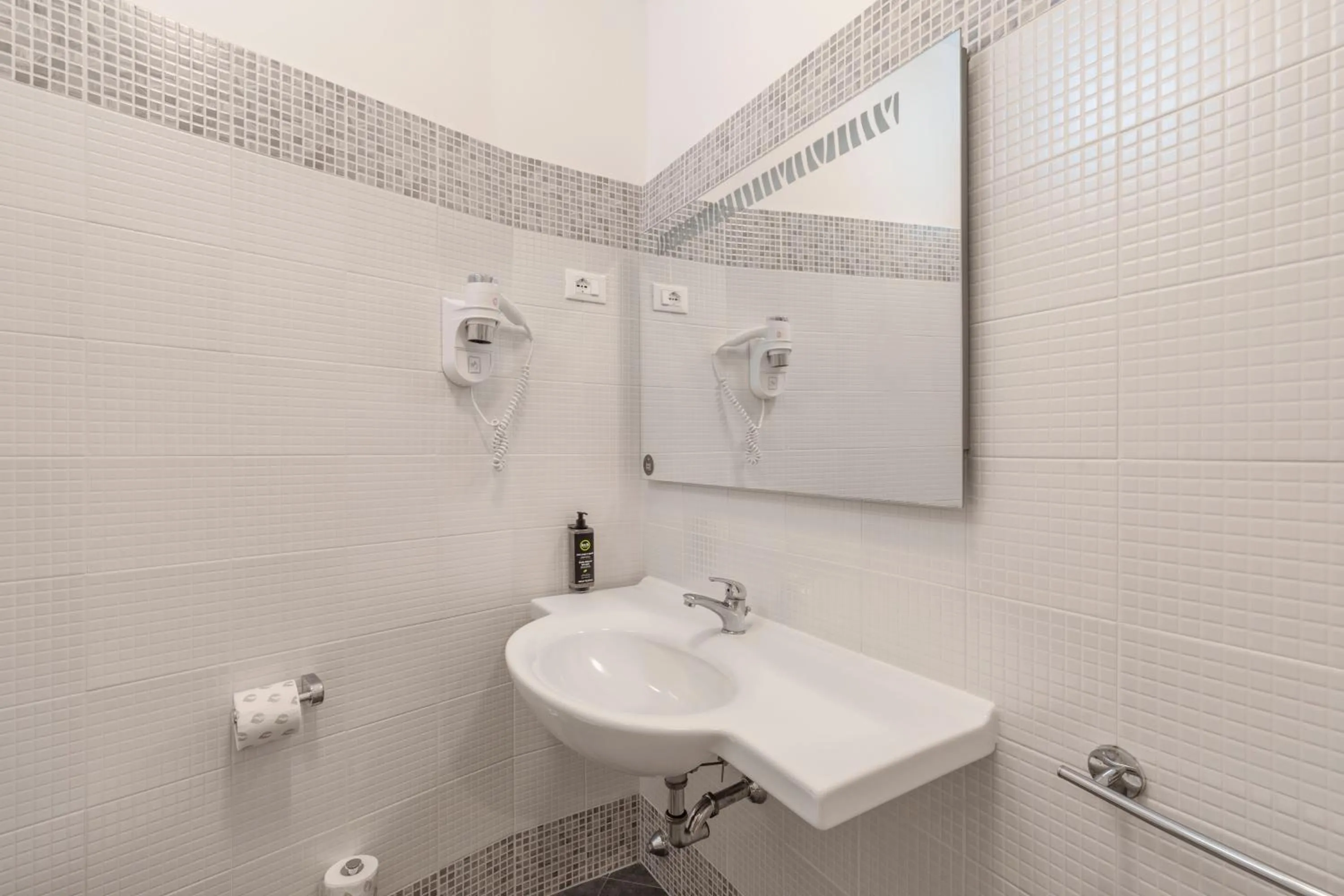 Standard Quadruple Room with Beach Access in B&B Hotel Chioggia Airone