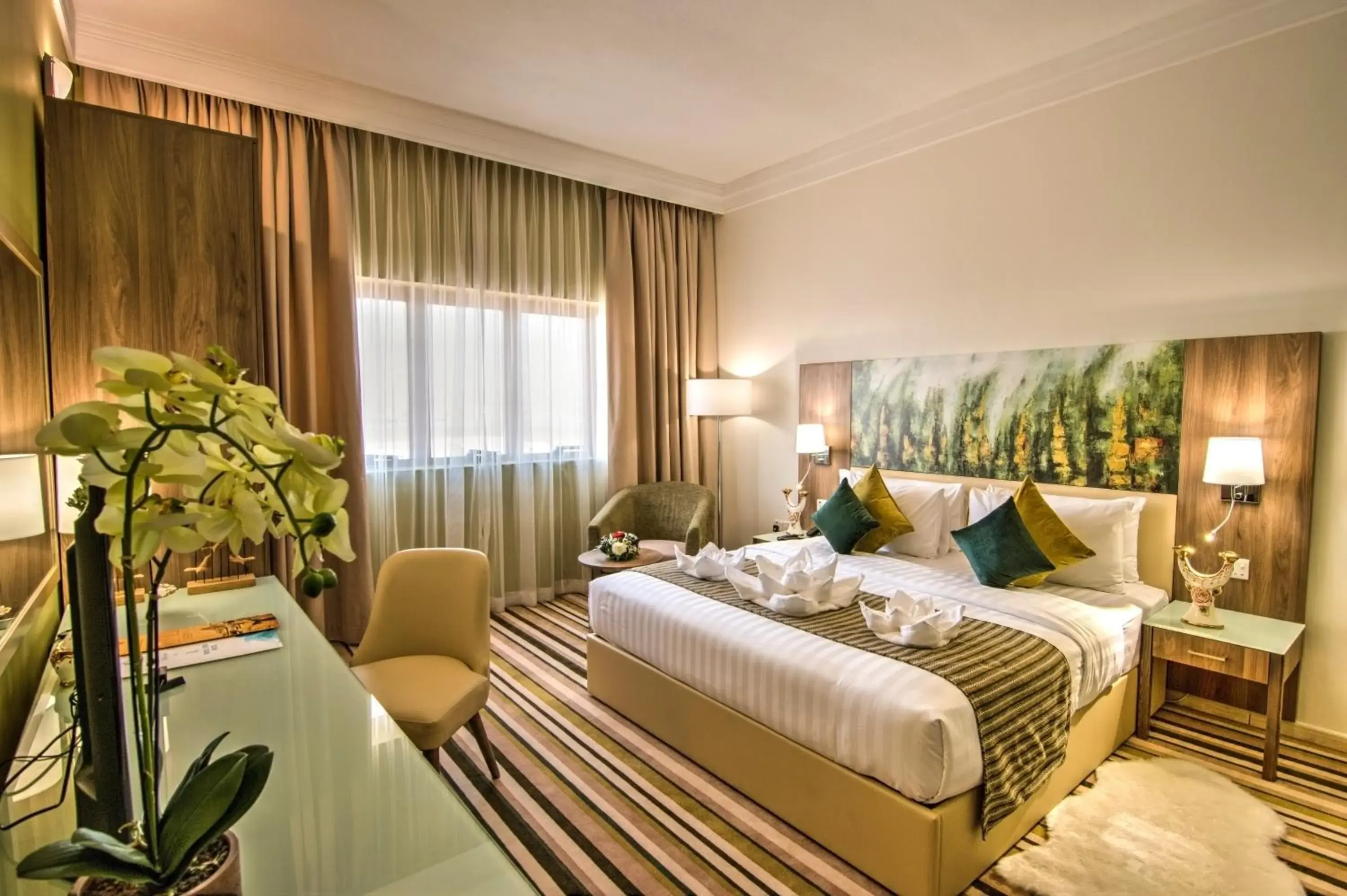 Photo of the whole room, Bed in Royal View Hotel Photo of the whole room, Bed in Royal View Hotel