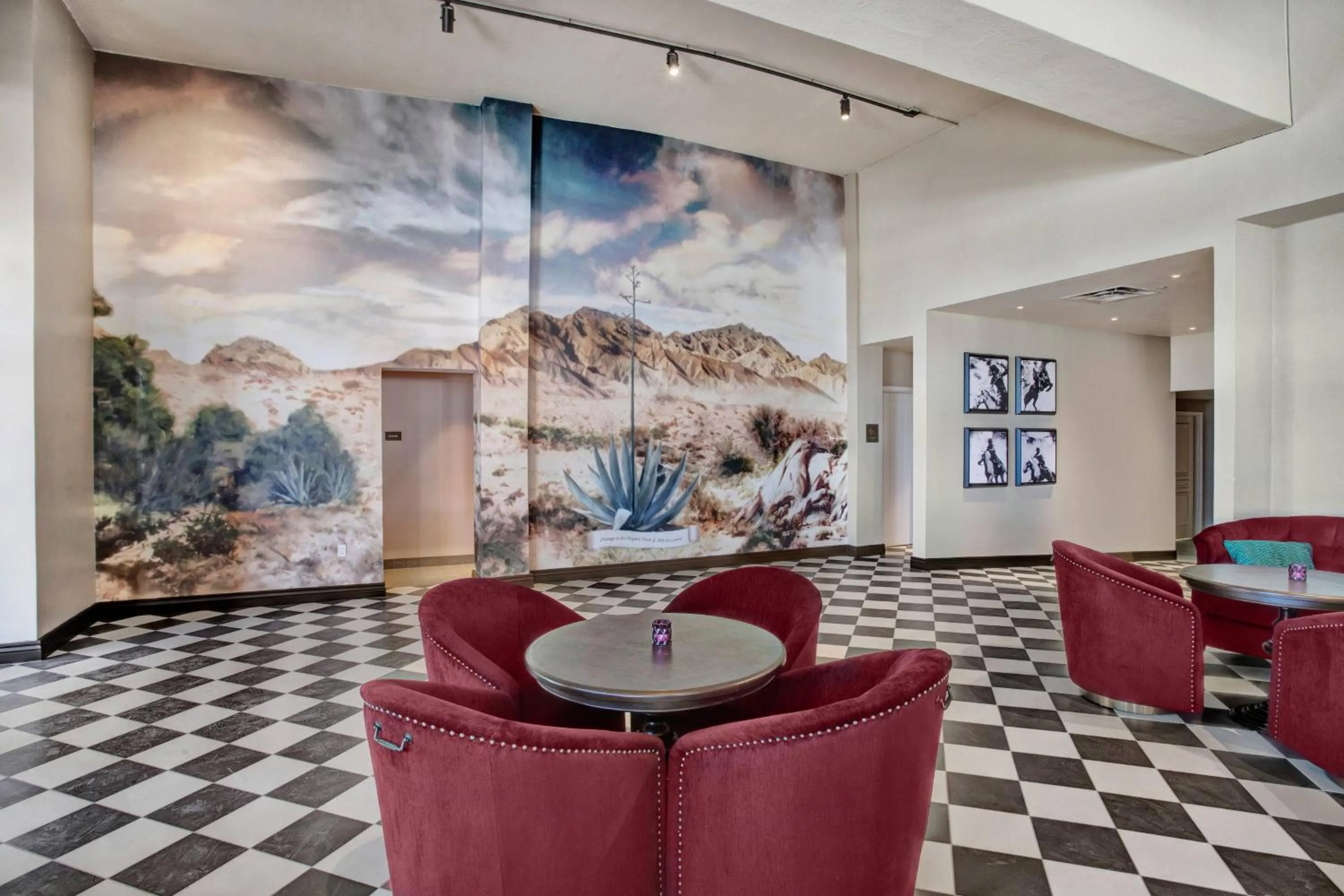 Restaurant/places to eat in Hotel Paso Del Norte, Autograph Collection