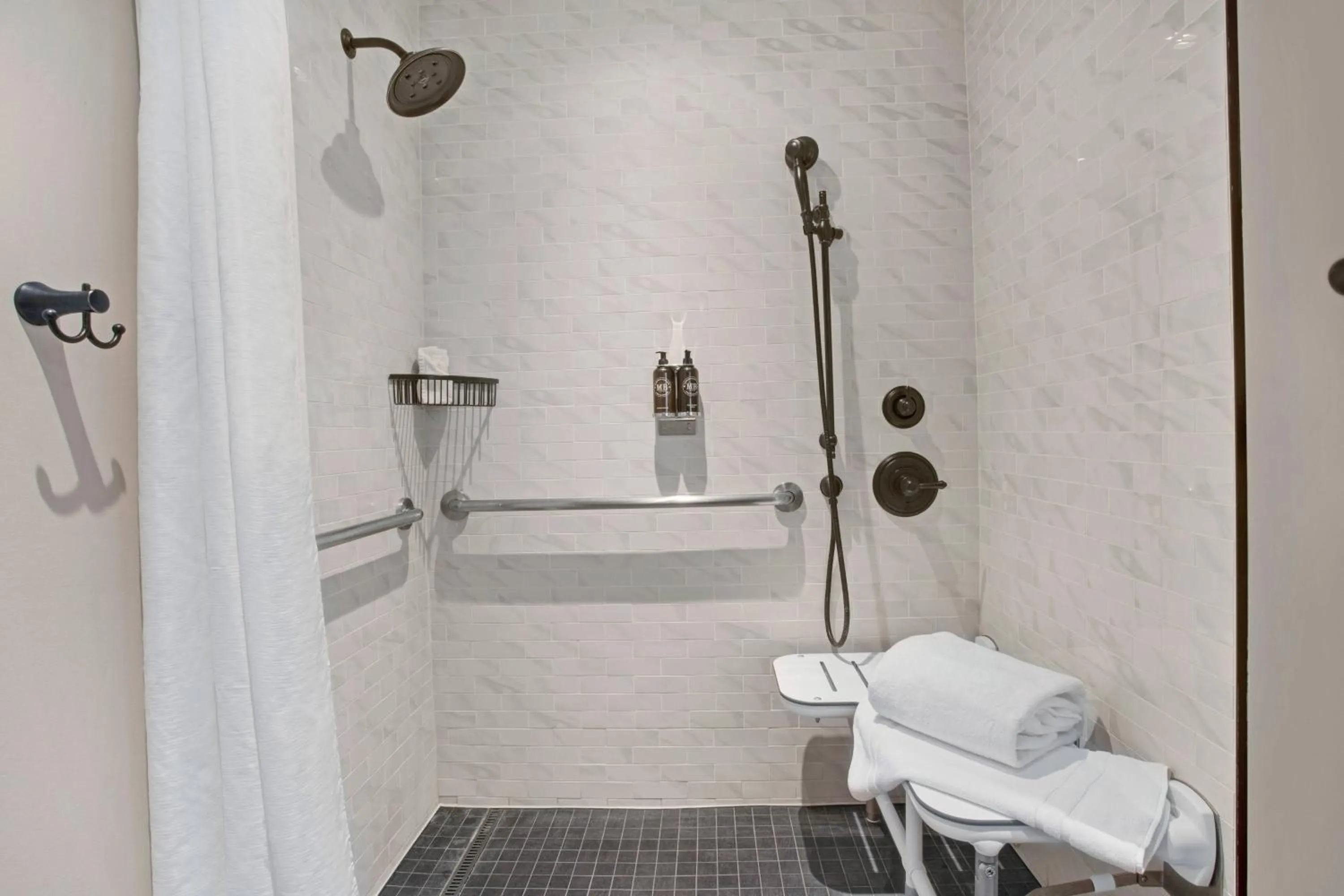 Bathroom in Hotel Paso Del Norte, Autograph Collection