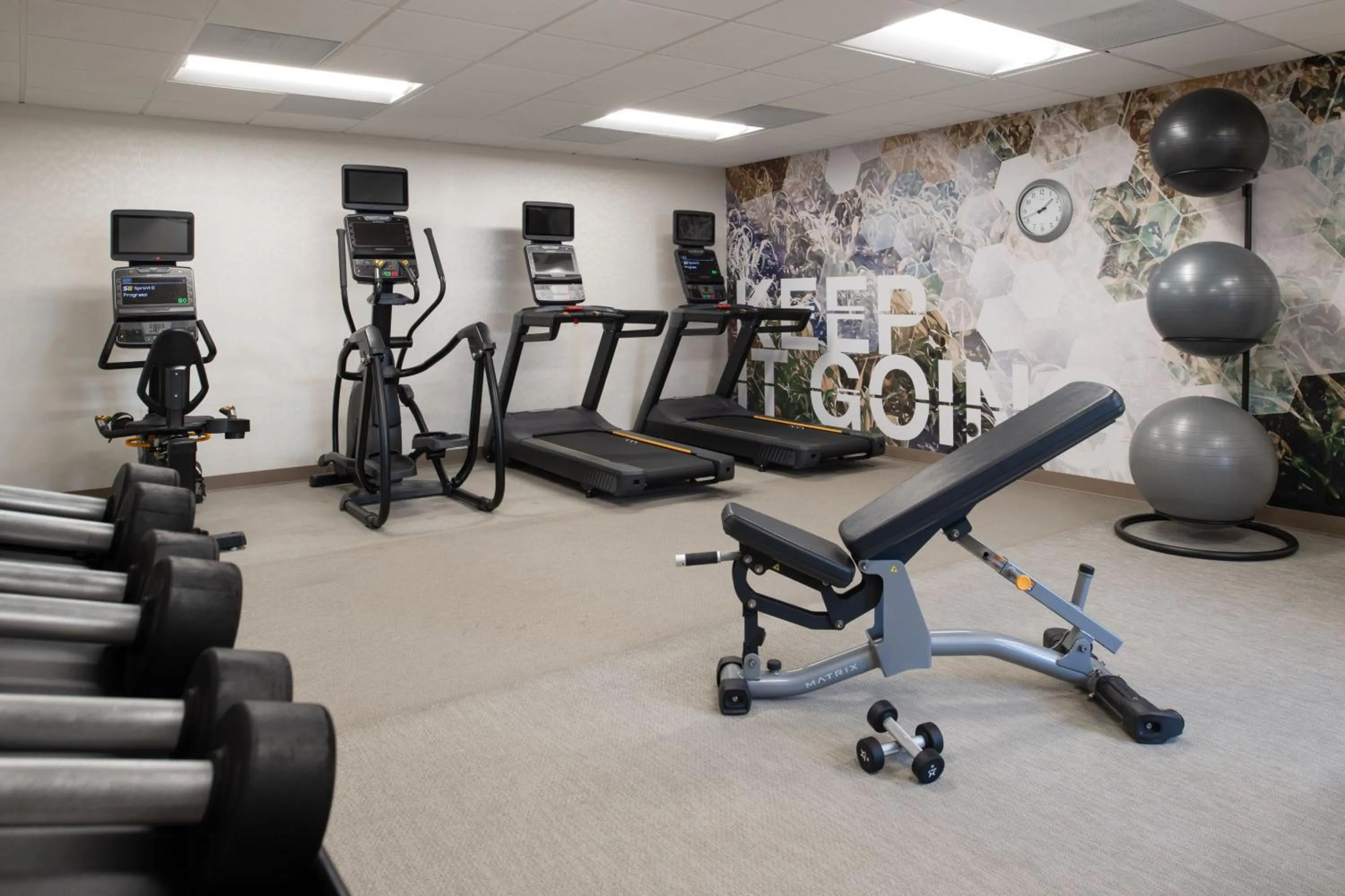 Fitness centre/facilities in SpringHill Suites by Marriott Medford
