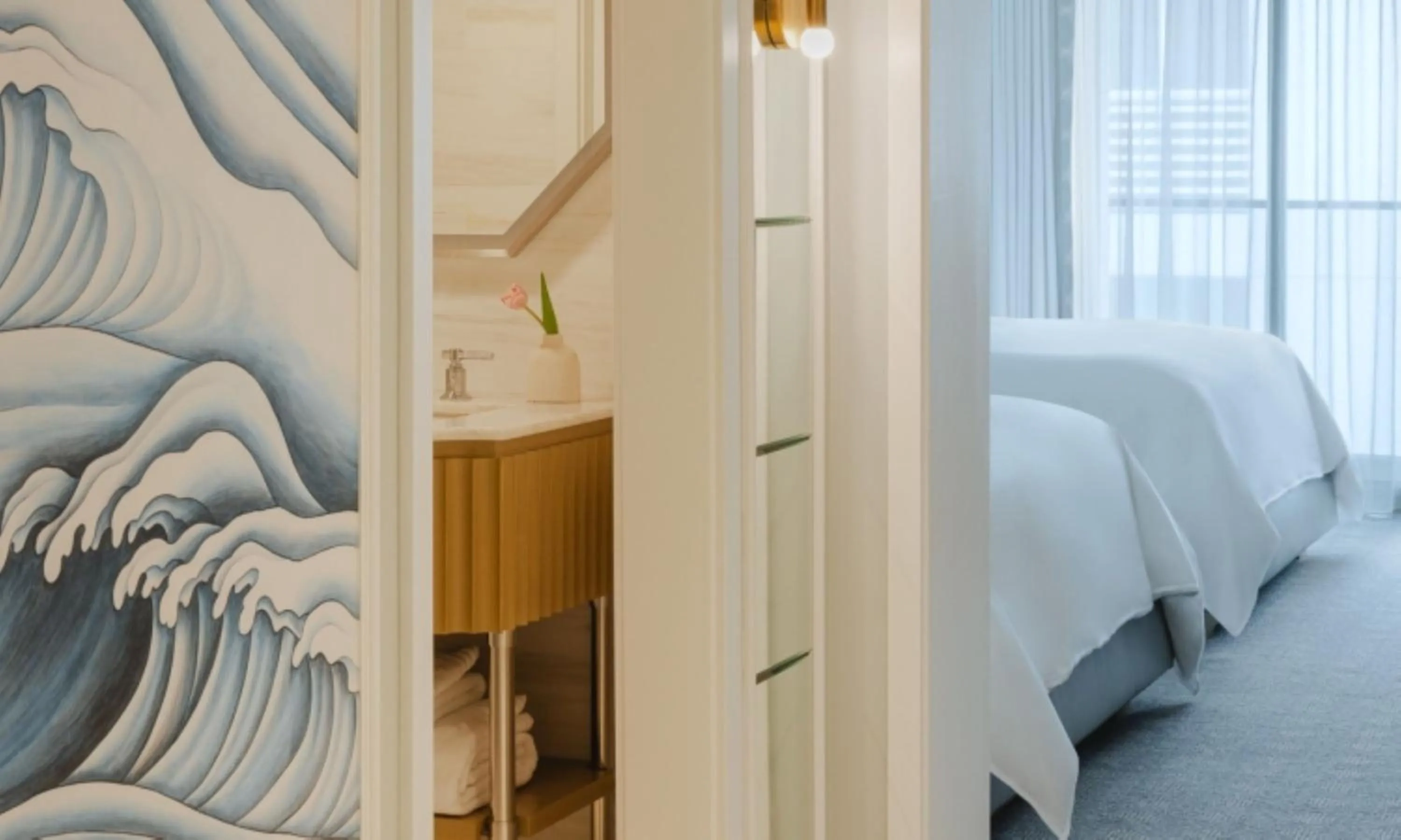 Bedroom, Bed in Regent Santa Monica Beach