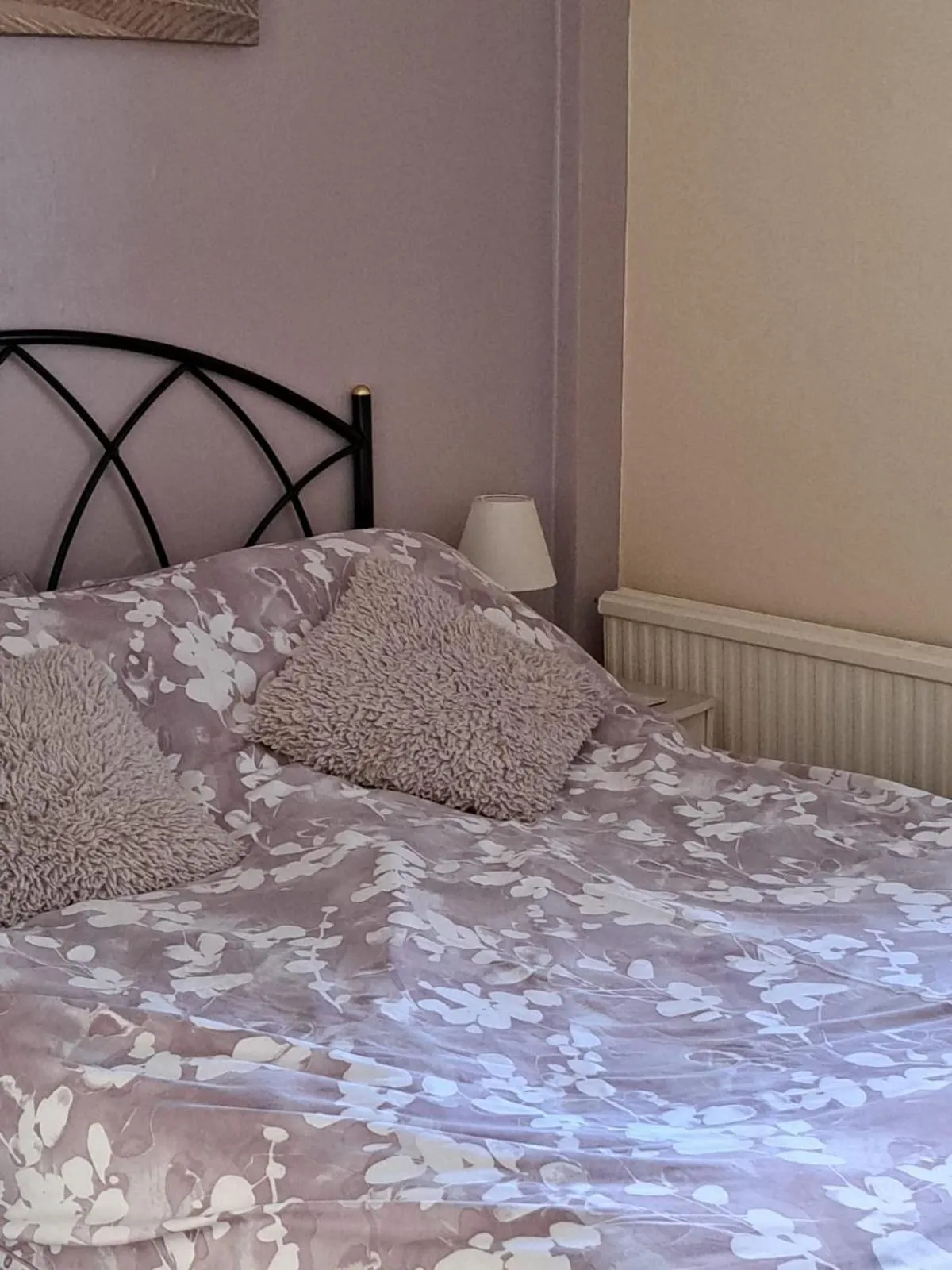 Bed in Lyndale Guest House