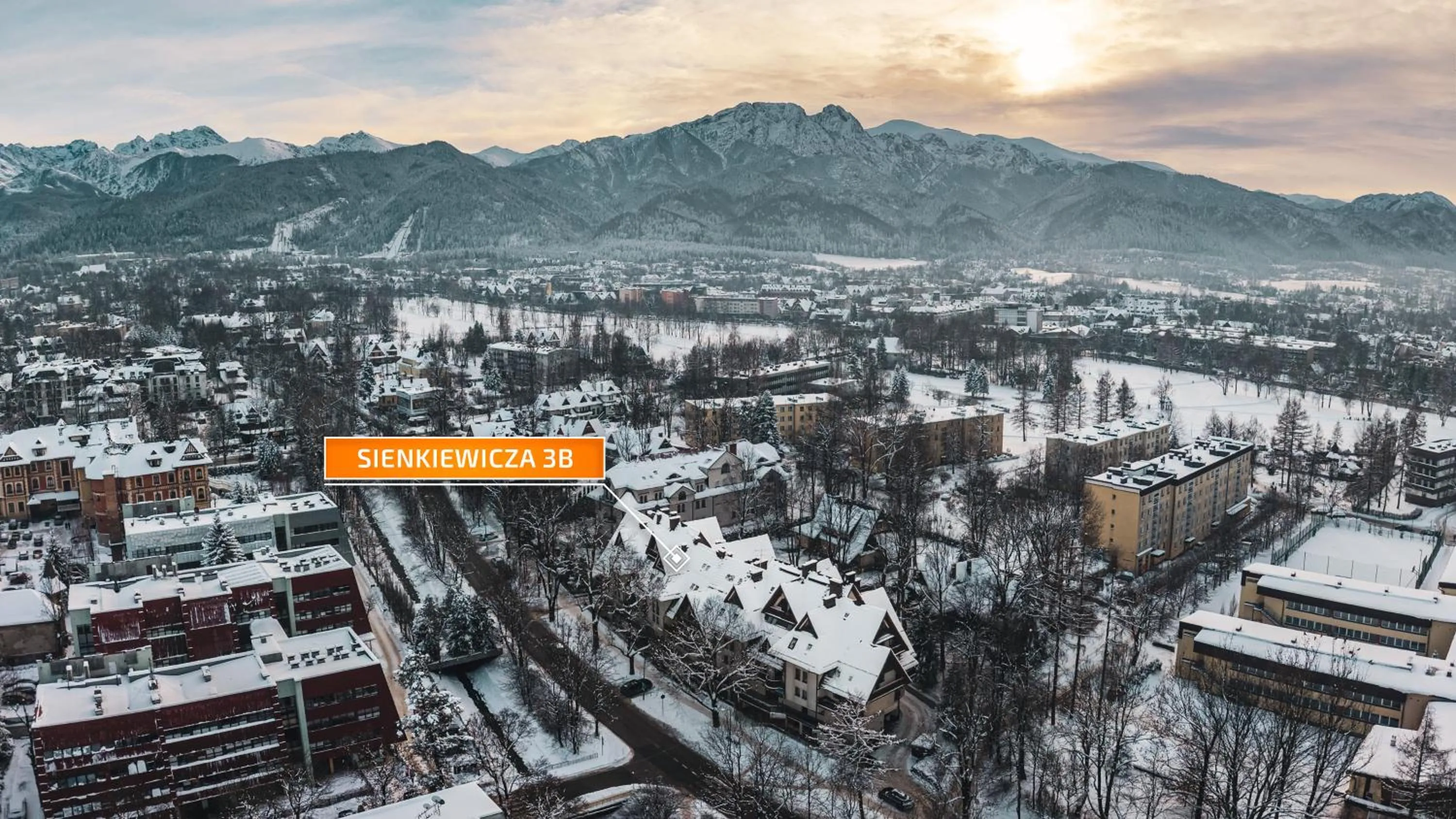 Bird's eye view in Zakopane Centrum, Sun & Snow
