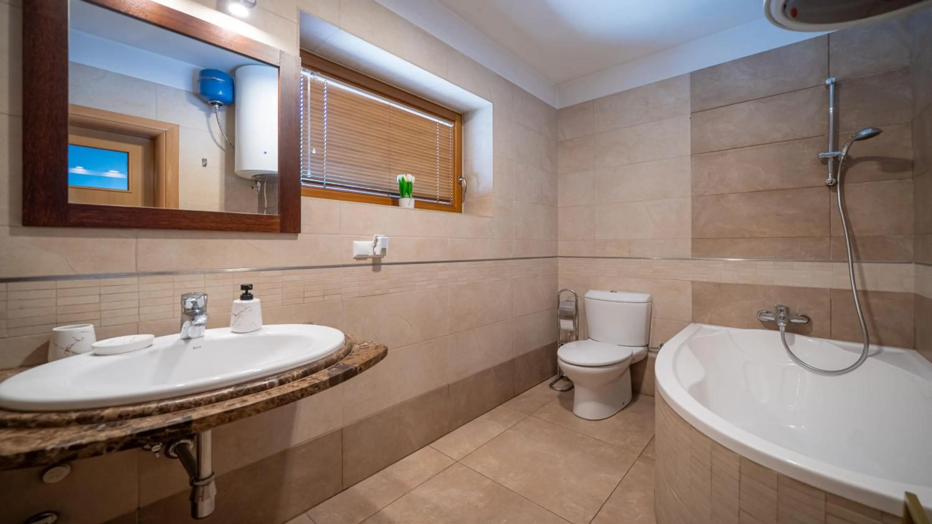 Bathroom in Zakopane Centrum, Sun & Snow