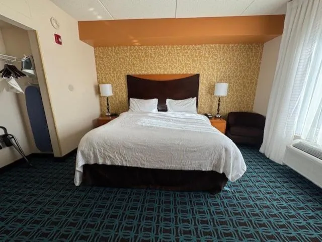 Bed in Fairfield Inn by Marriott Morgantown