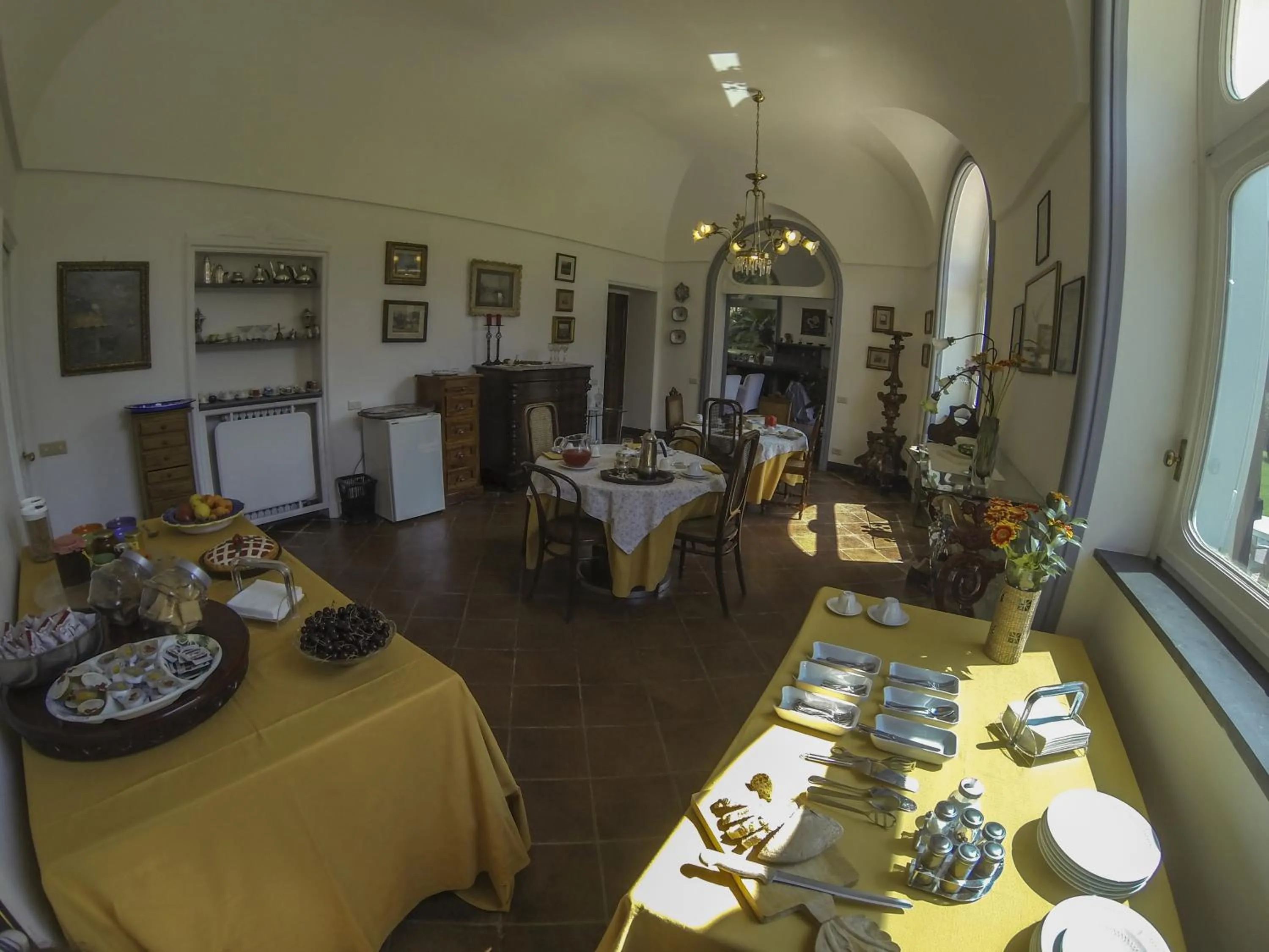 Restaurant/places to eat in B&B Villa Ocsia