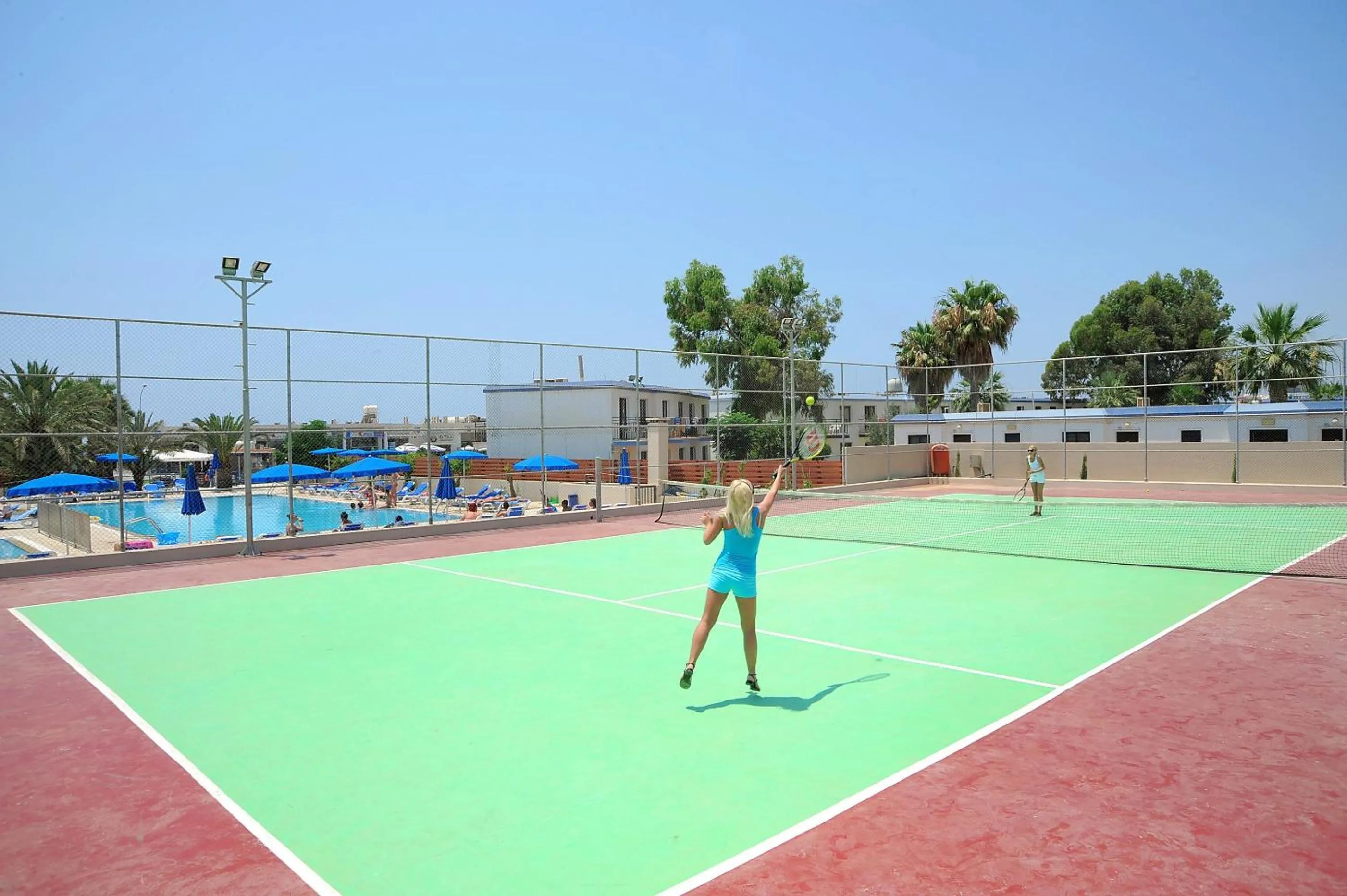 Tennis court in Euronapa Hotel Apartments