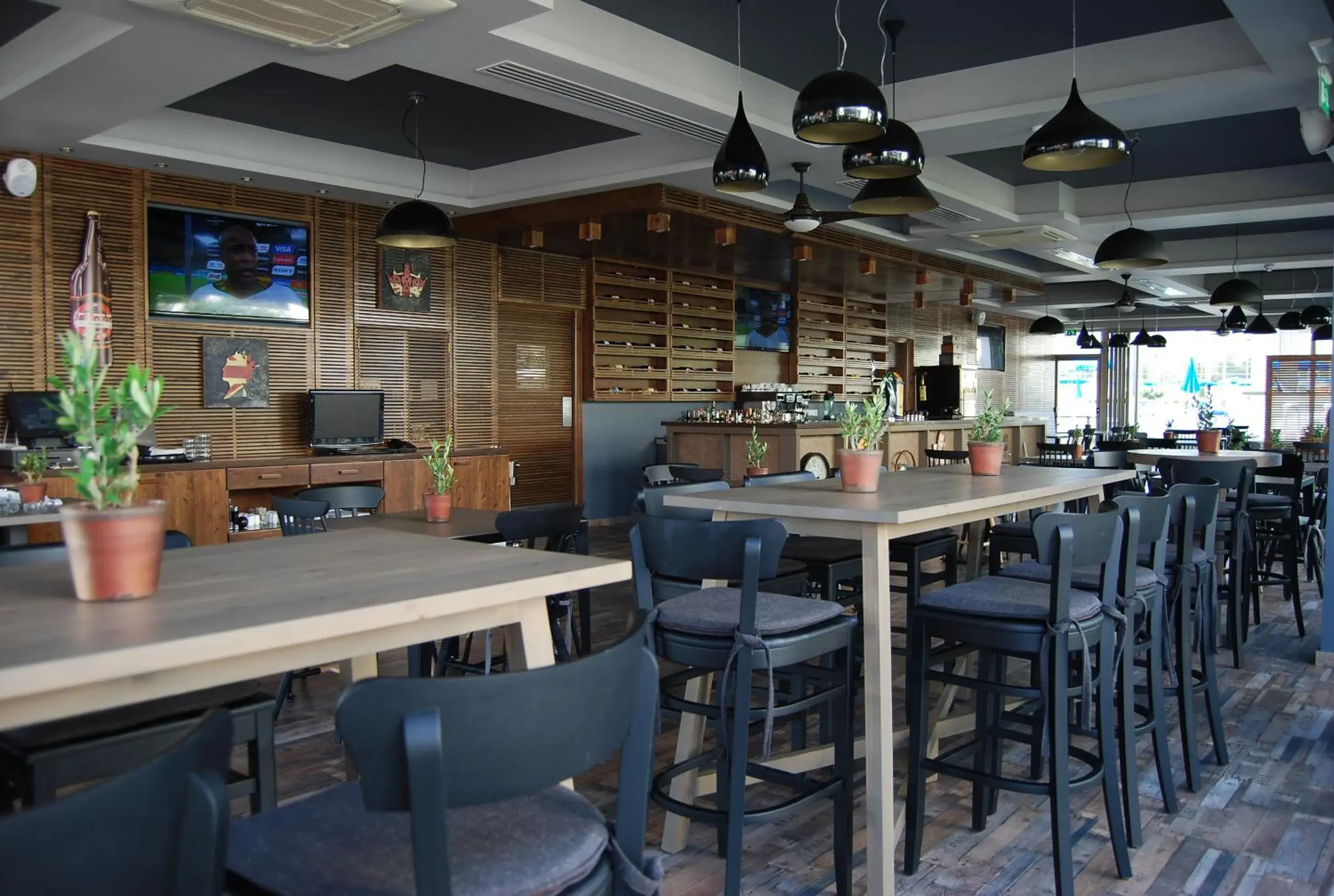 Restaurant/places to eat in Euronapa Hotel Apartments Restaurant/places to eat in Euronapa Hotel Apartments