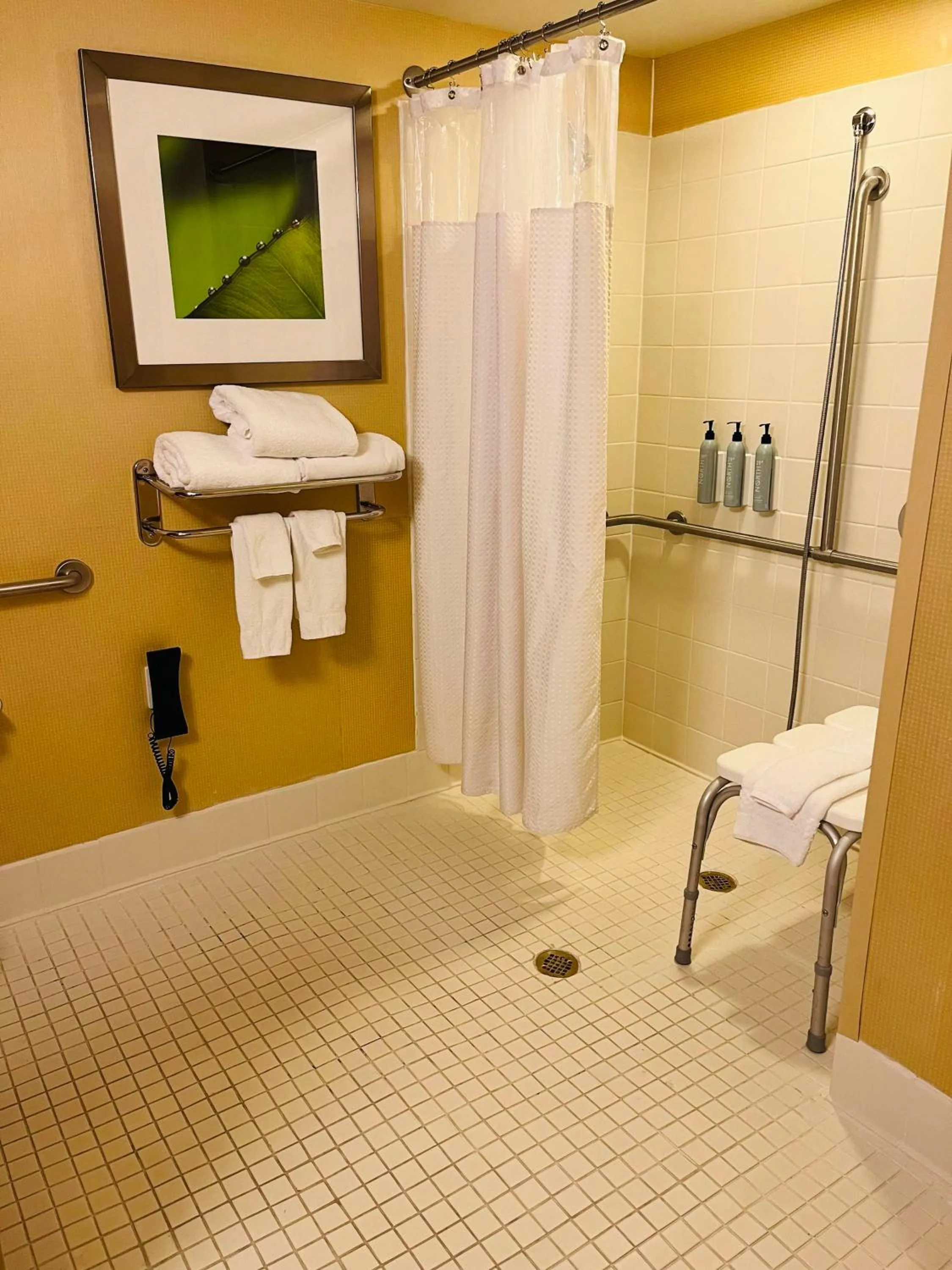 Bathroom, Bed in Courtyard by Marriott Junction City