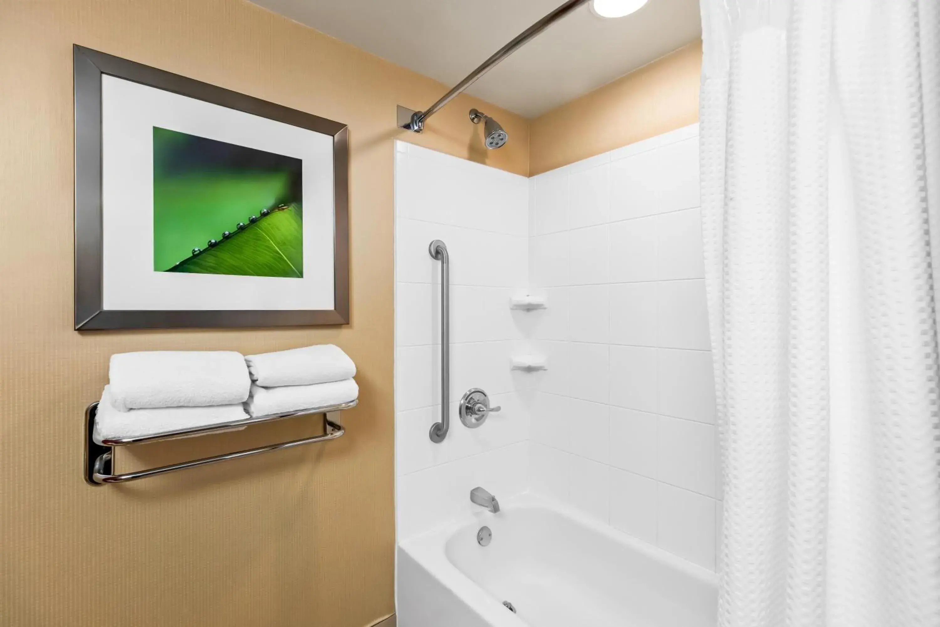 Bathroom in Sonesta Essential Junction City Bathroom in Sonesta Essential Junction City