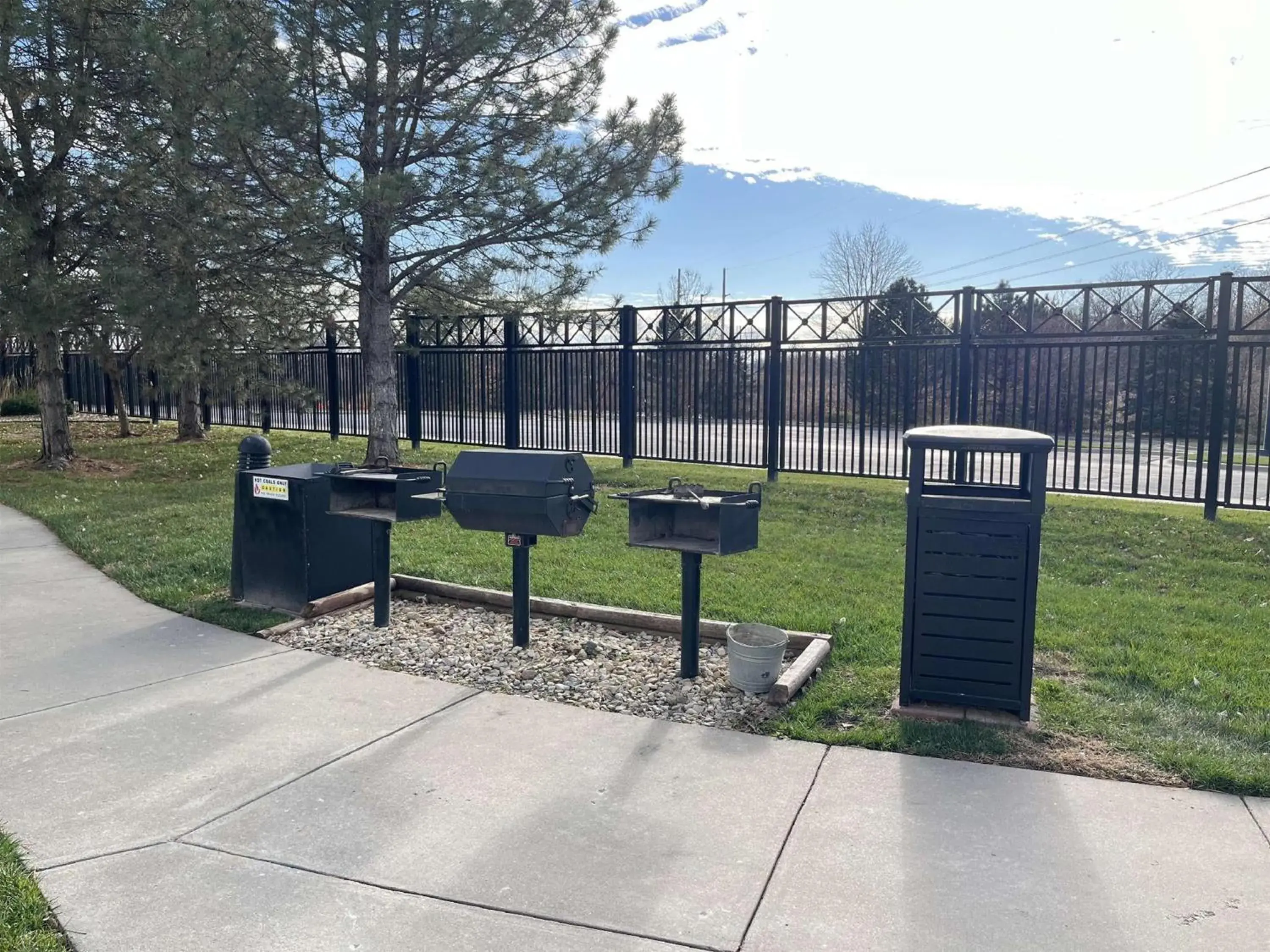 Property building in Sonesta Essential Junction City Property building in Sonesta Essential Junction City