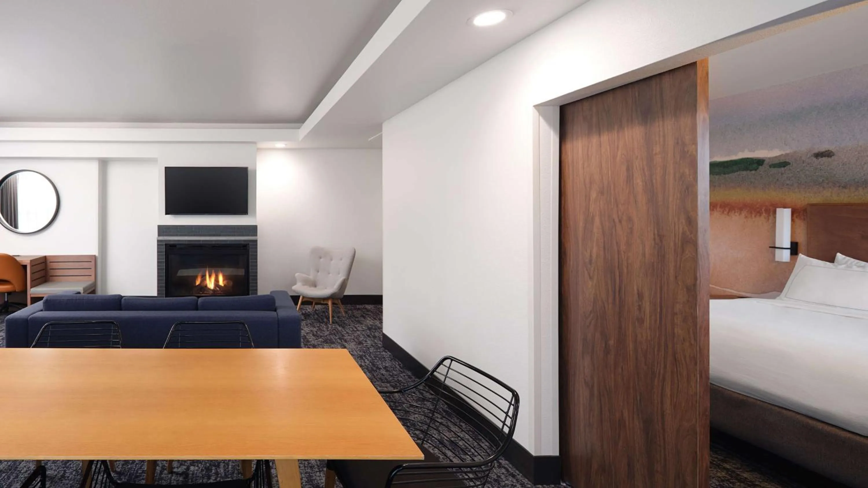 Living room, Bed in River's Edge Hotel Portland, Tapestry Collection by Hilton