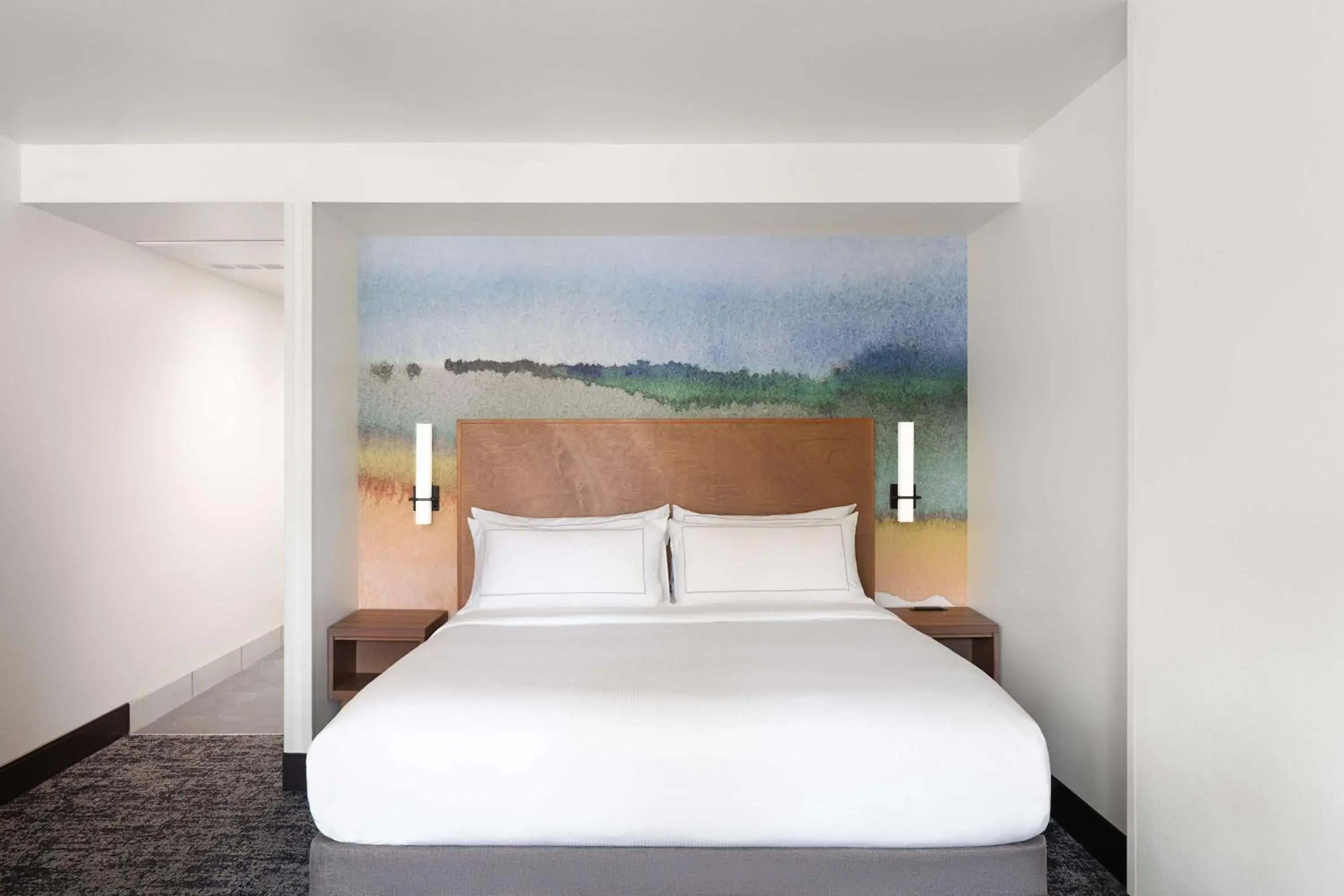 Bed in River's Edge Hotel Portland, Tapestry Collection by Hilton Bed in River's Edge Hotel Portland, Tapestry Collection by Hilton