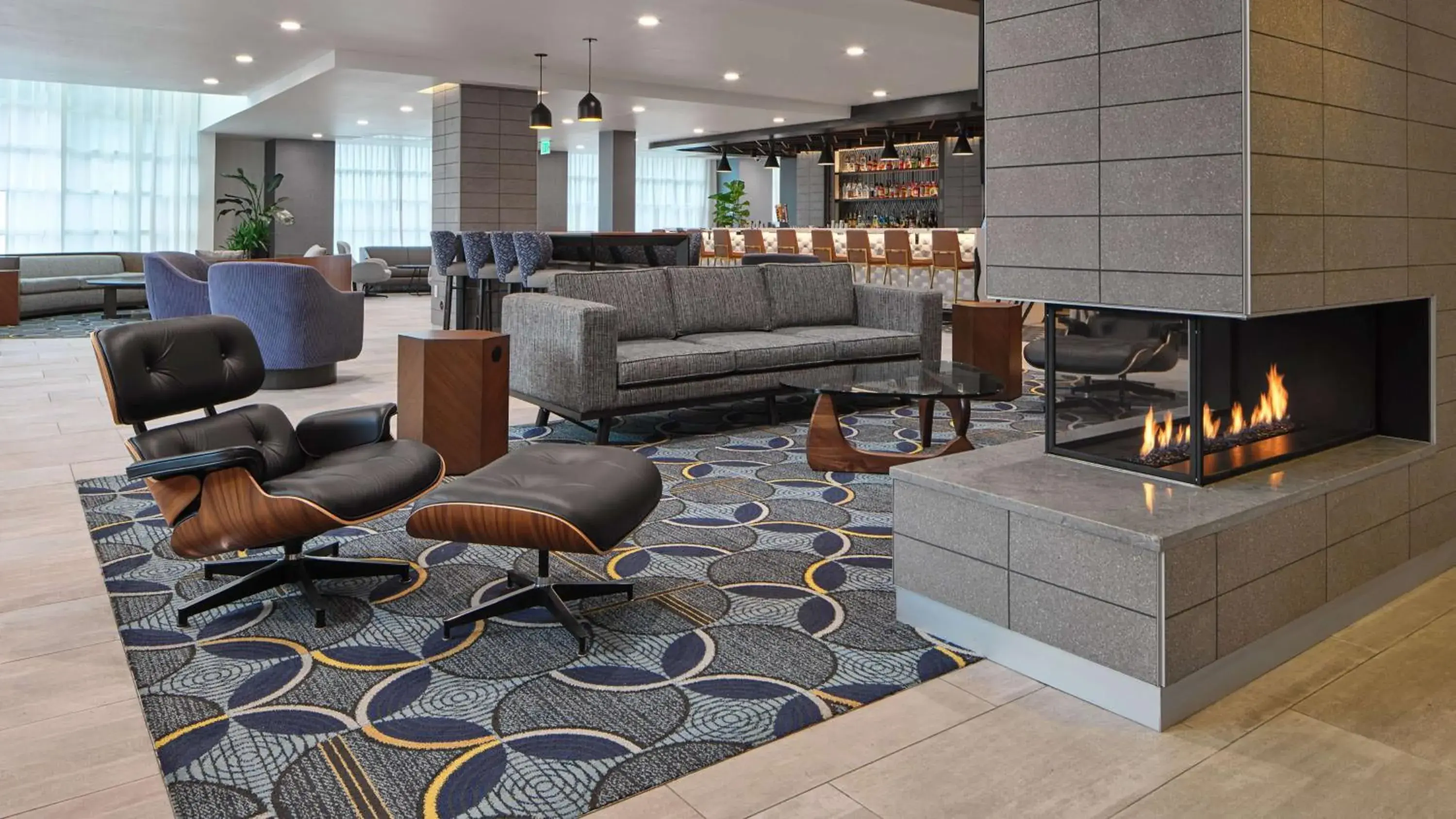 Lobby or reception in River's Edge Hotel Portland, Tapestry Collection by Hilton Lobby or reception in River's Edge Hotel Portland, Tapestry Collection by Hilton