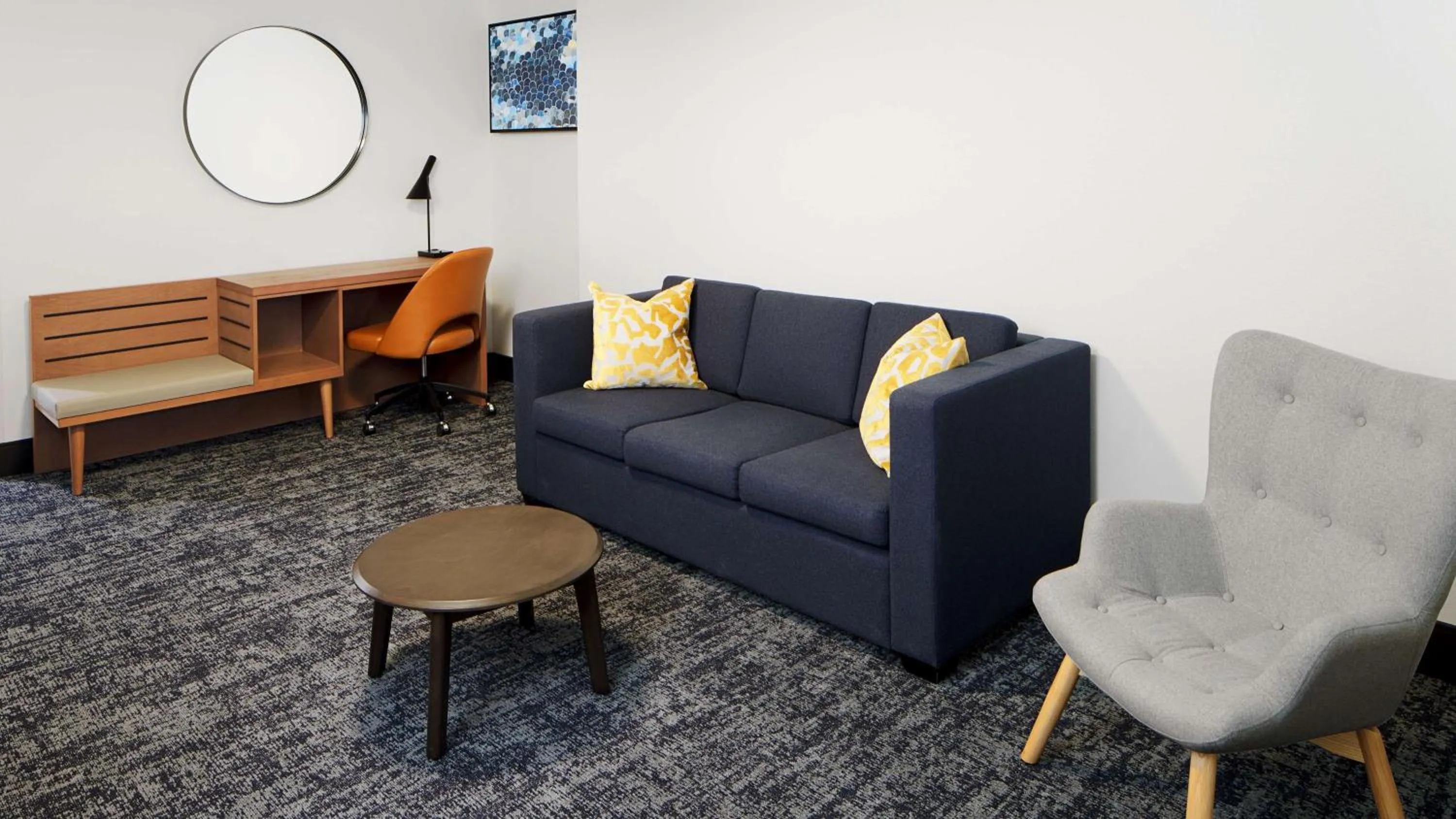 Bedroom in River's Edge Hotel Portland, Tapestry Collection by Hilton