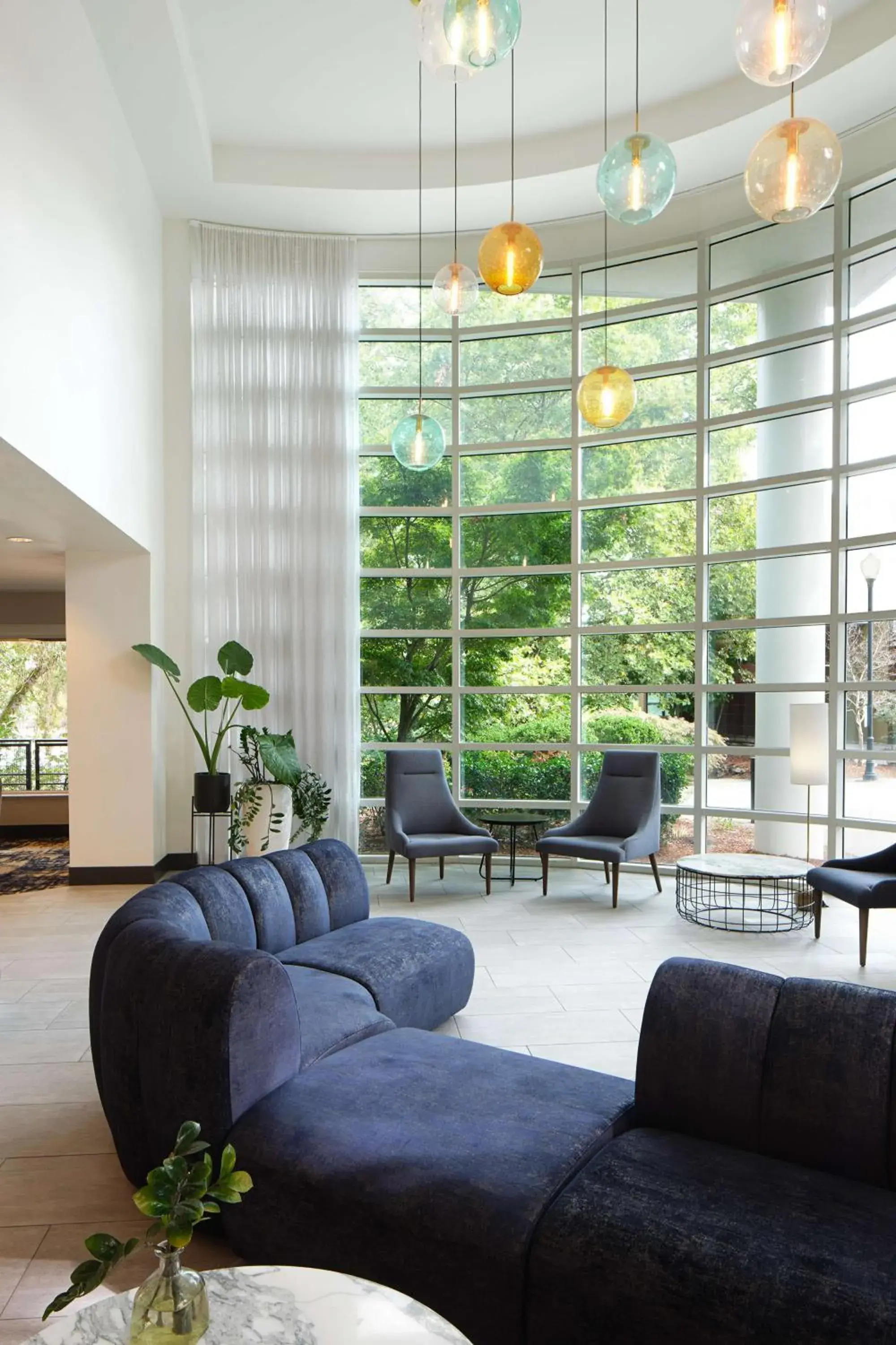 Lobby or reception in River's Edge Hotel Portland, Tapestry Collection by Hilton Lobby or reception in River's Edge Hotel Portland, Tapestry Collection by Hilton