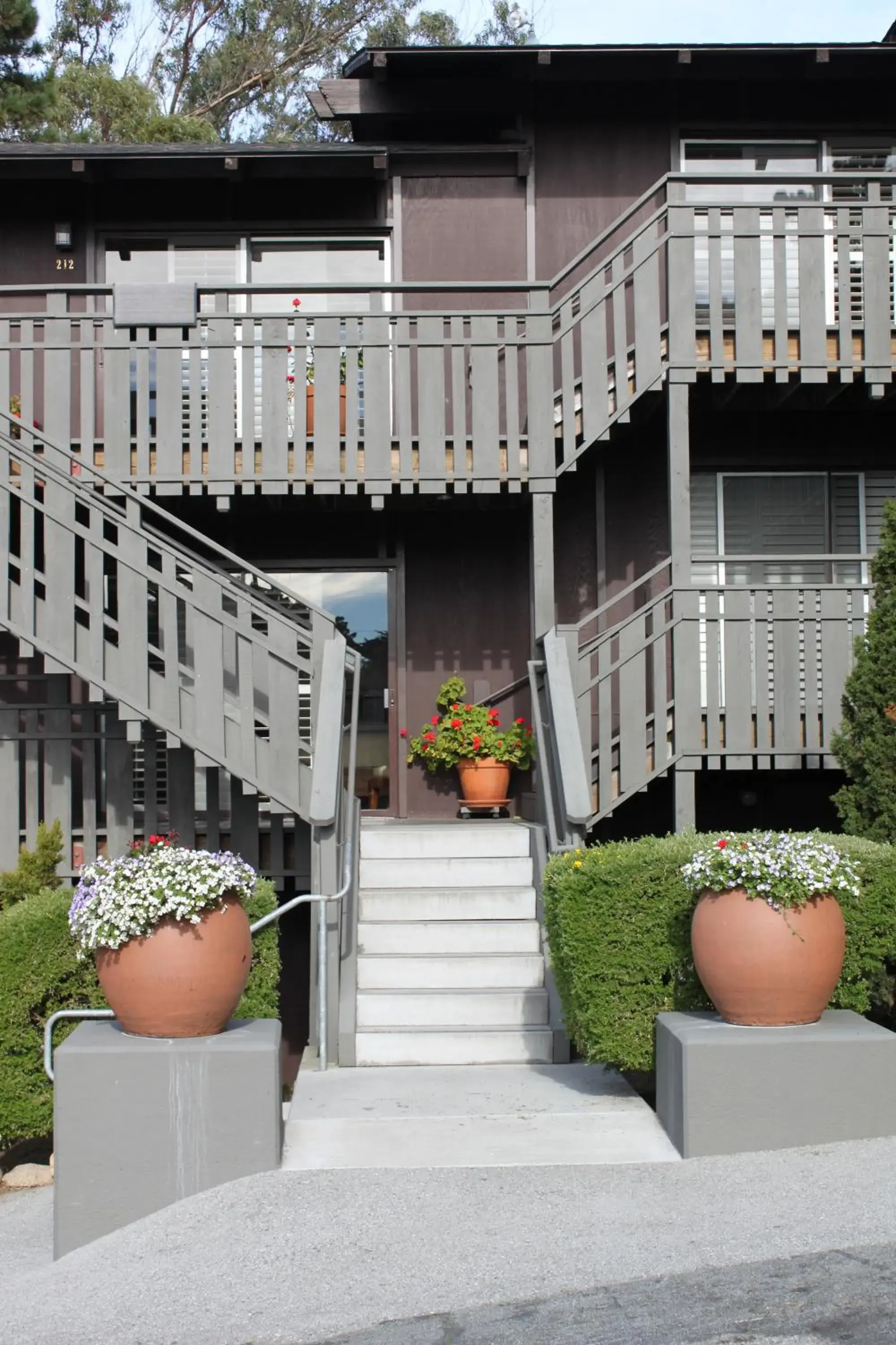 Property building in The Olympia Lodge Property building in The Olympia Lodge