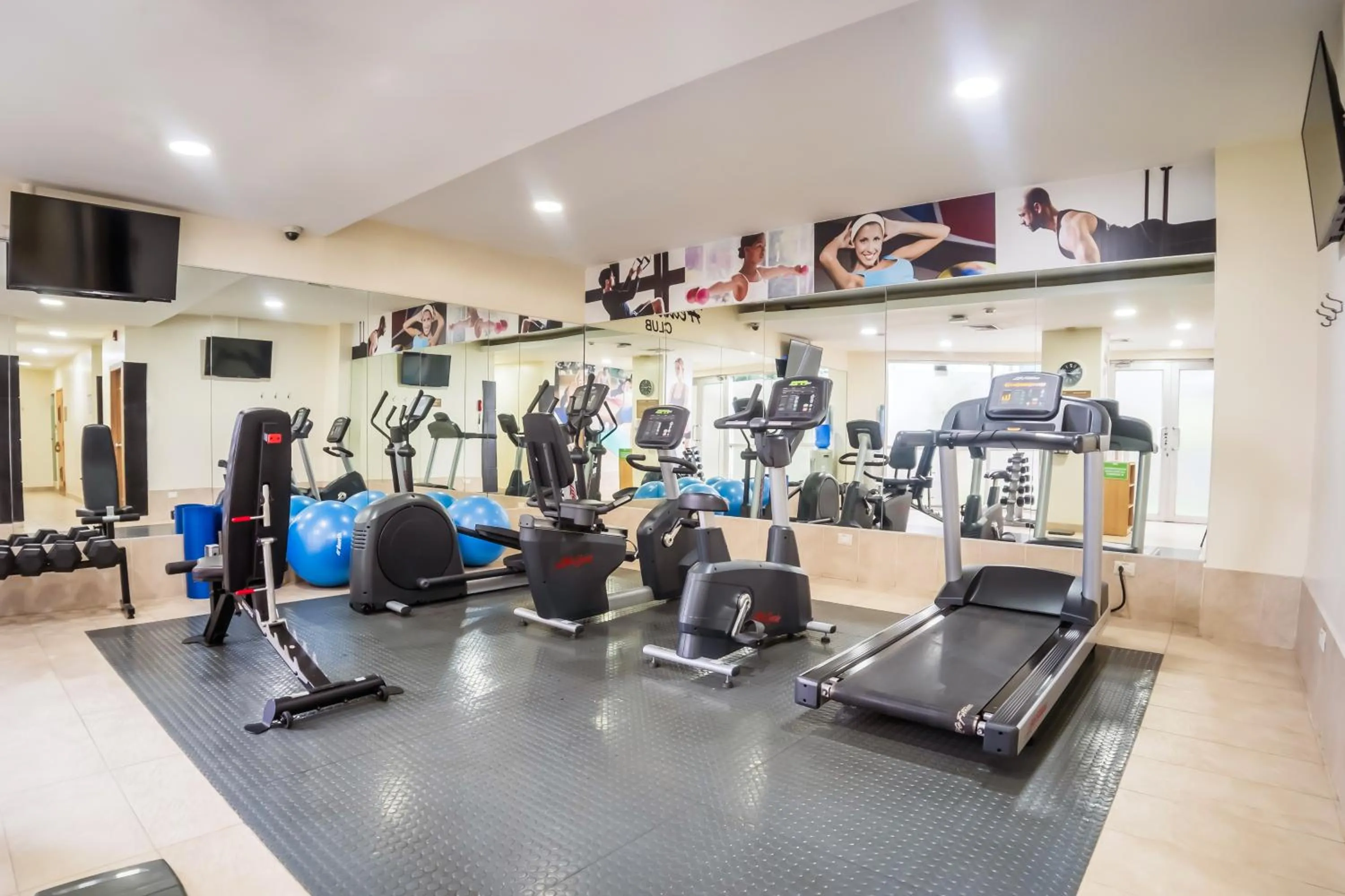 Fitness centre/facilities in Wyndham Garden Guayaquil