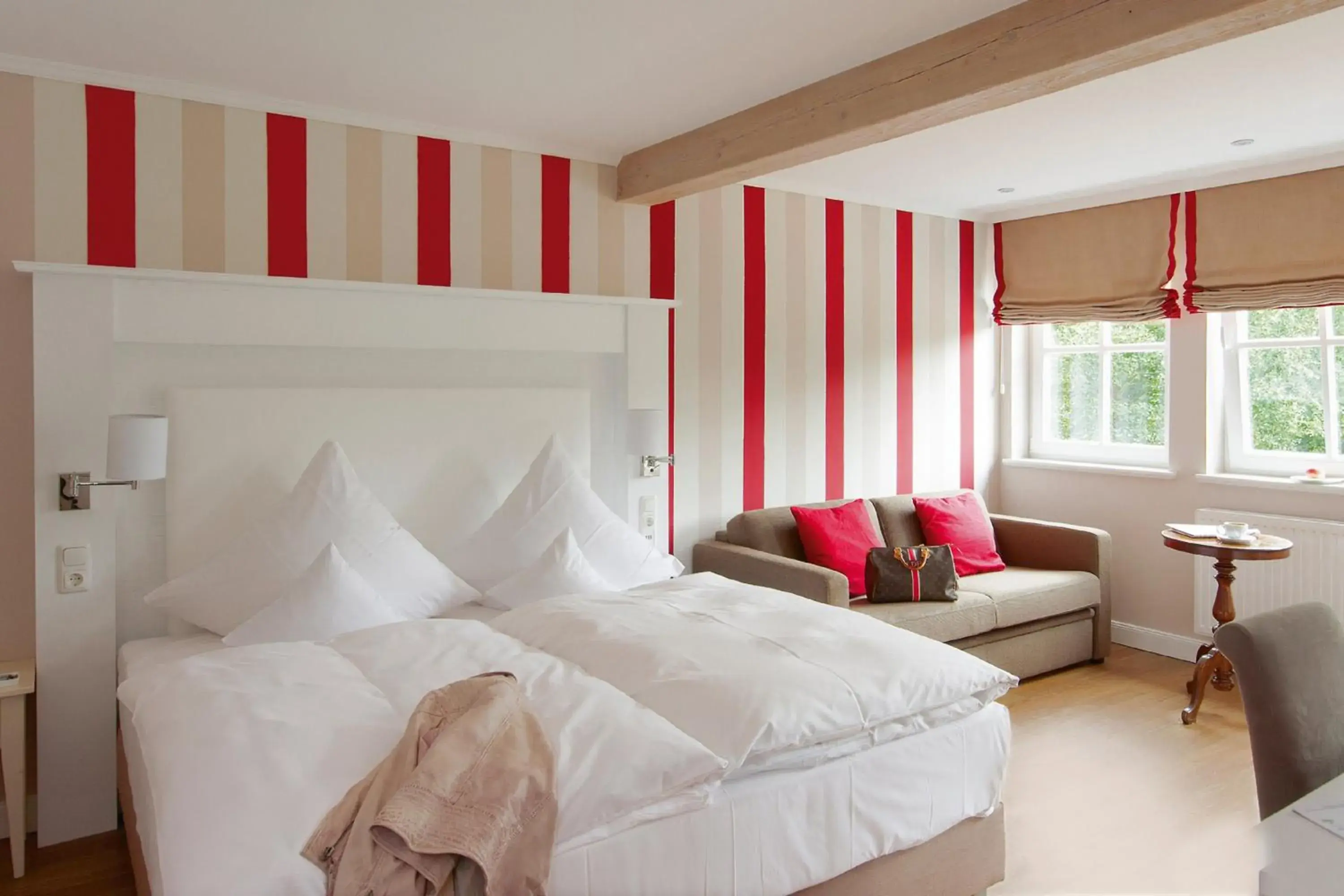 Deluxe Double Room - single occupancy in Tiemann's Hotel Deluxe Double Room - single occupancy in Tiemann's Hotel