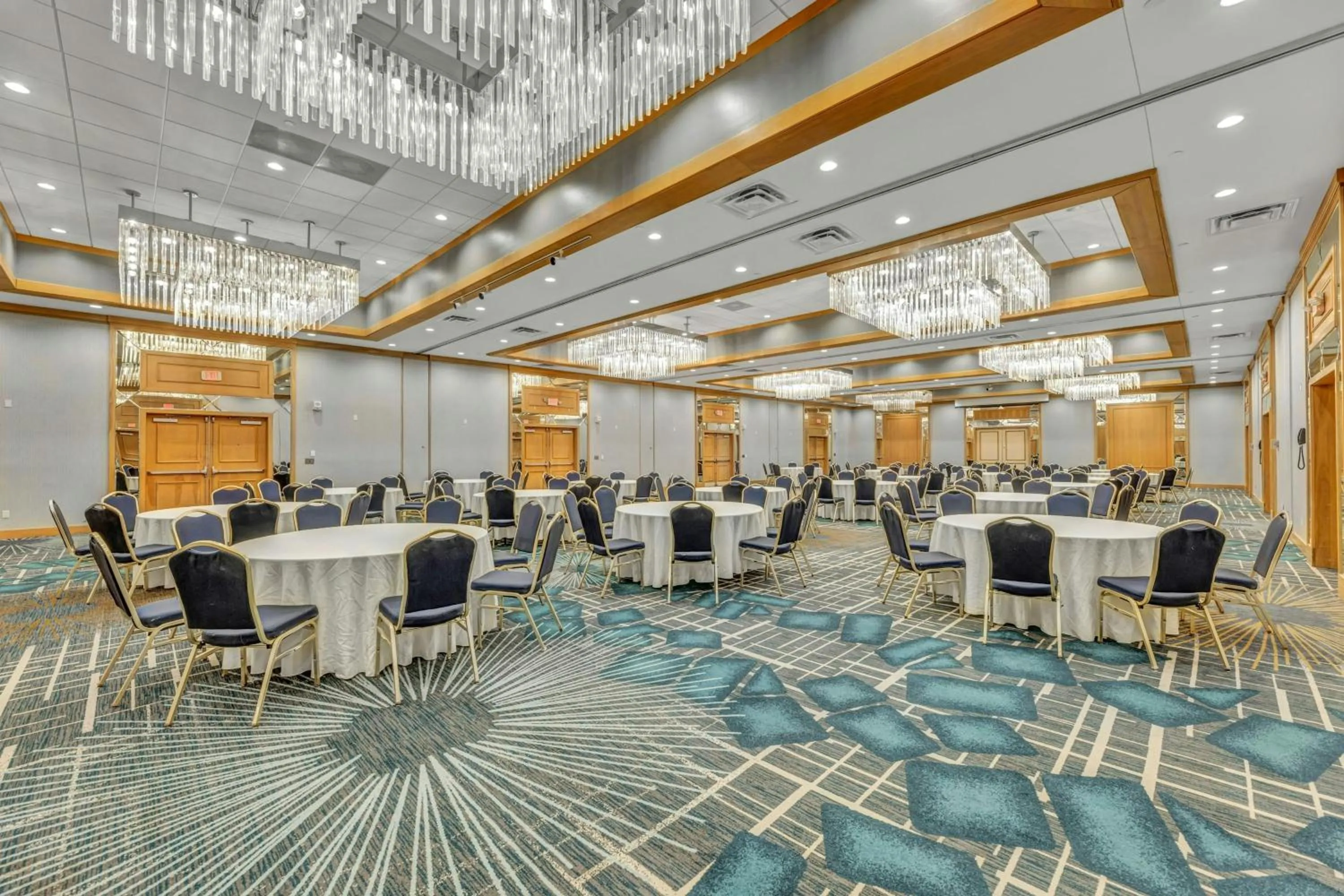 Meeting/conference room in Delta Hotels by Marriott Mount Pleasant