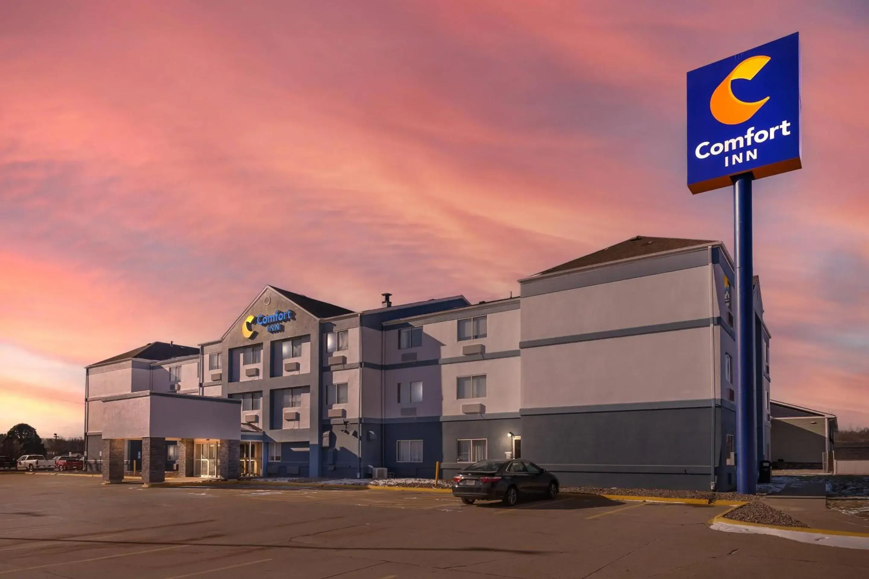 Comfort Inn Davenport East - Bettendorf Comfort Inn Davenport East - Bettendorf