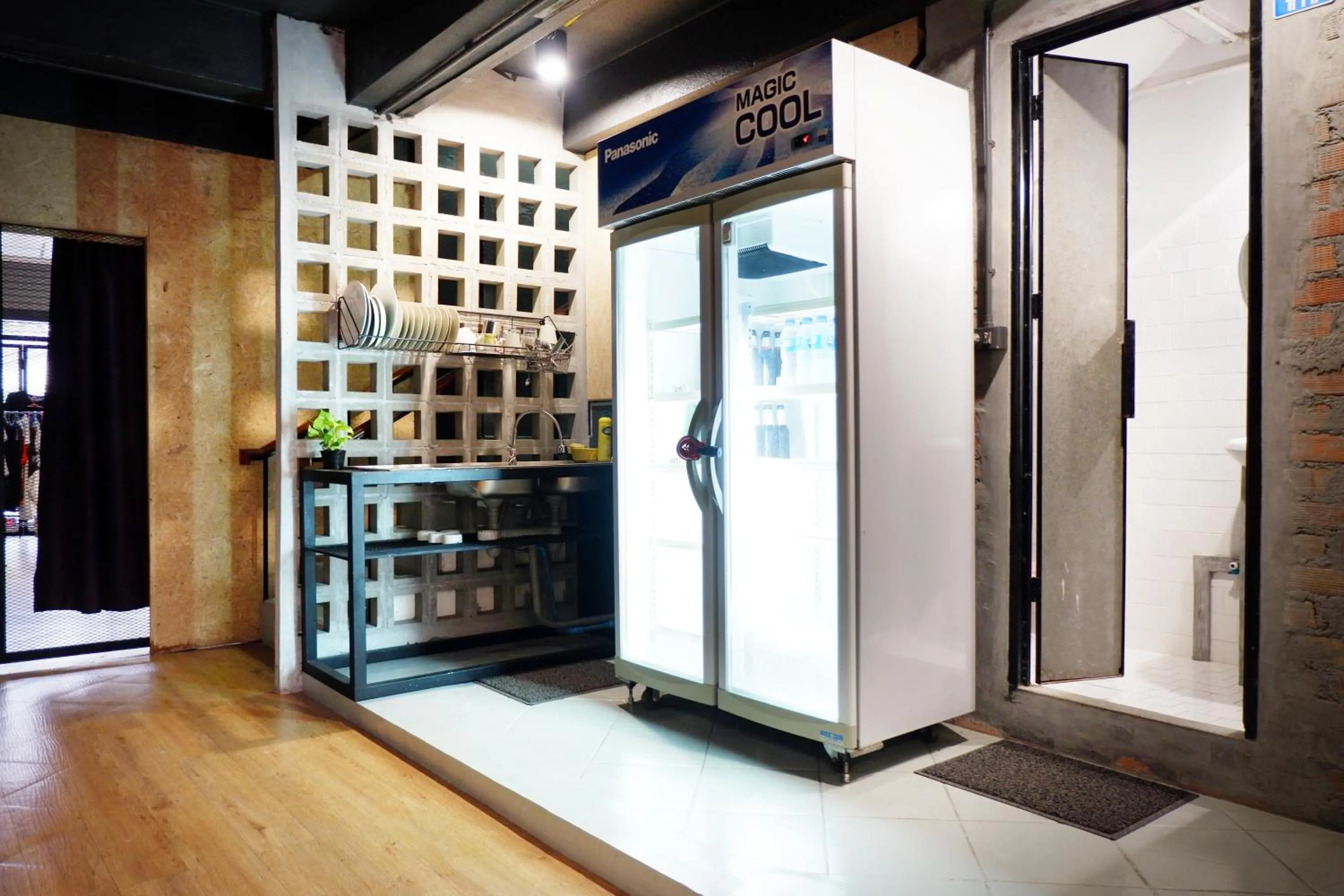 Area and facilities in Hugger Hostel