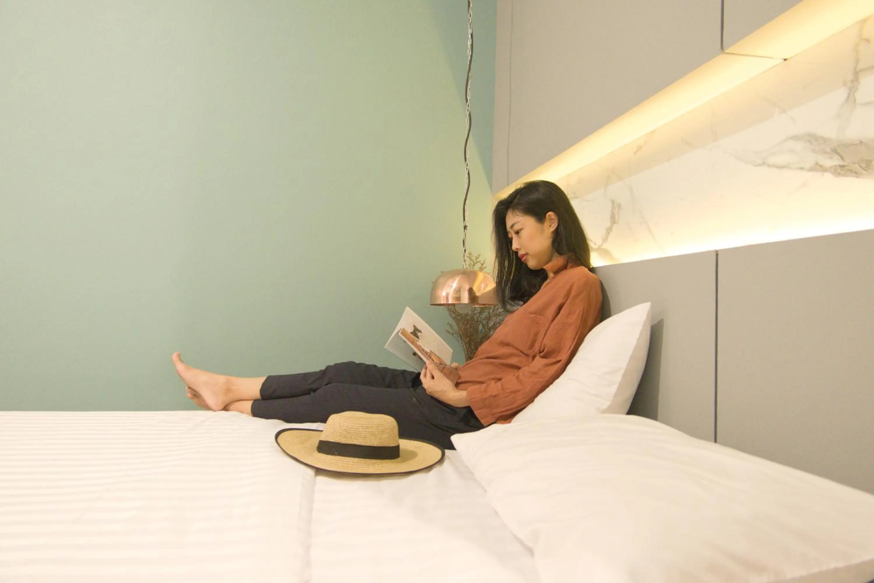 People, Bed in Hugger Hostel