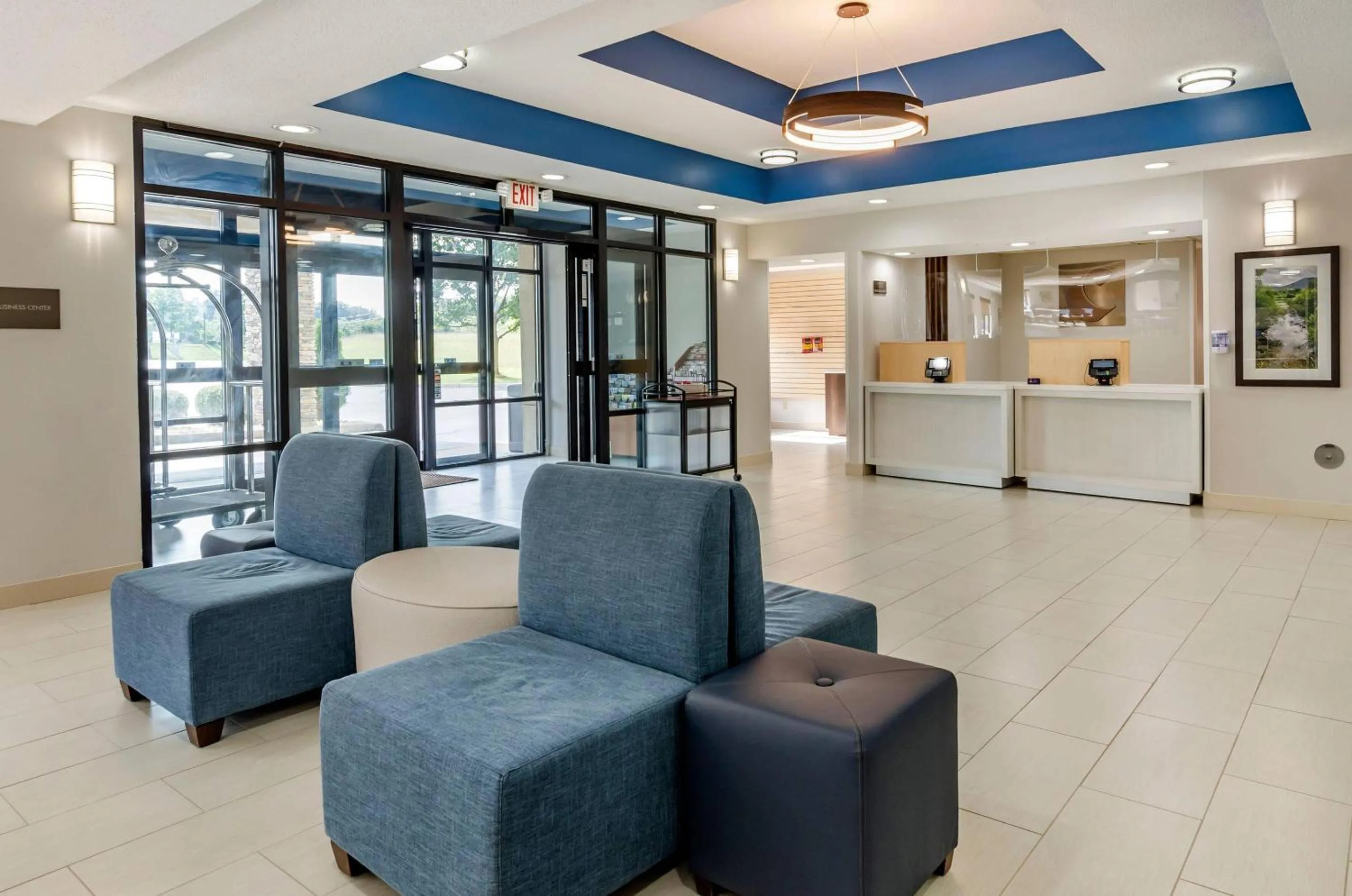 Lobby or reception in Comfort Inn & Suites Troutville-Roanoke North