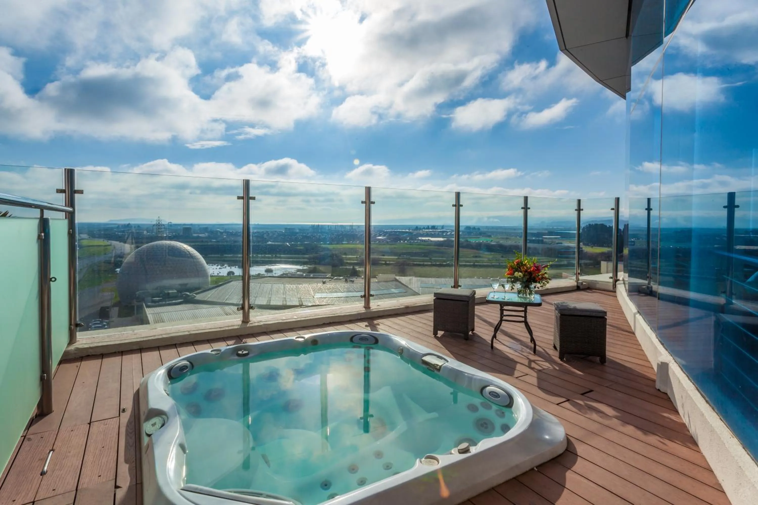 Hot Tub in MDS Hotel Concepción