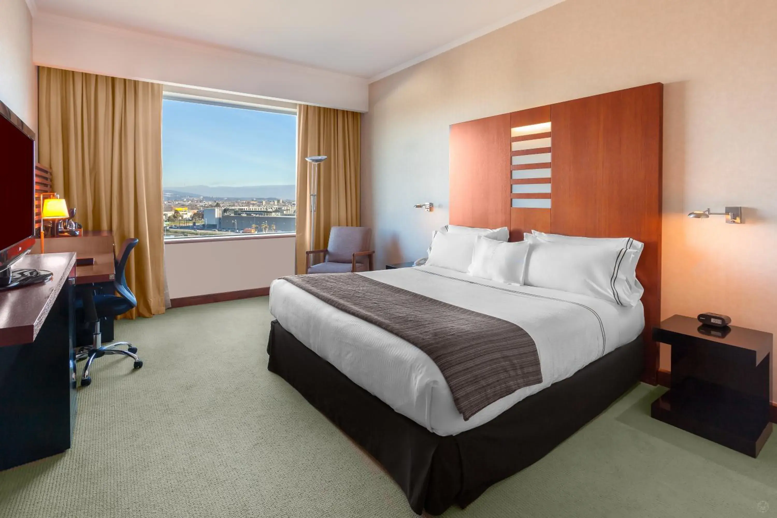 Bedroom, Bed in MDS Hotel Concepción Bedroom, Bed in MDS Hotel Concepción