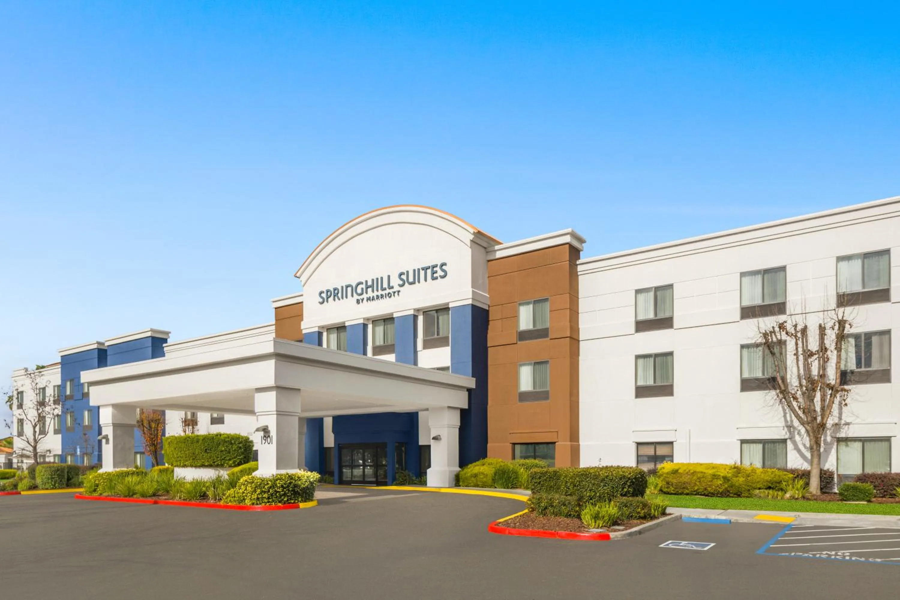 Property building in SpringHill Suites by Marriott Modesto