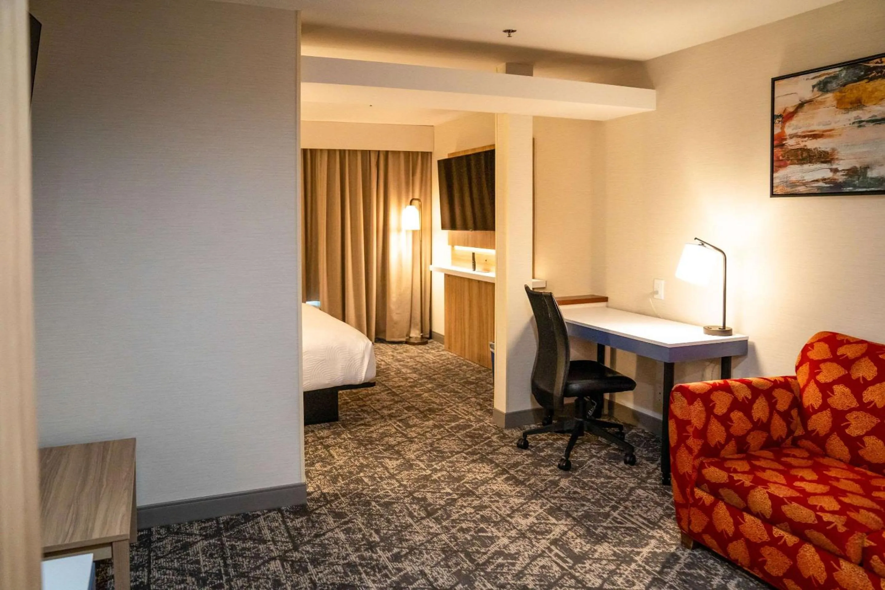 Bedroom, Bed in Fairfield Inn & Suites Modesto