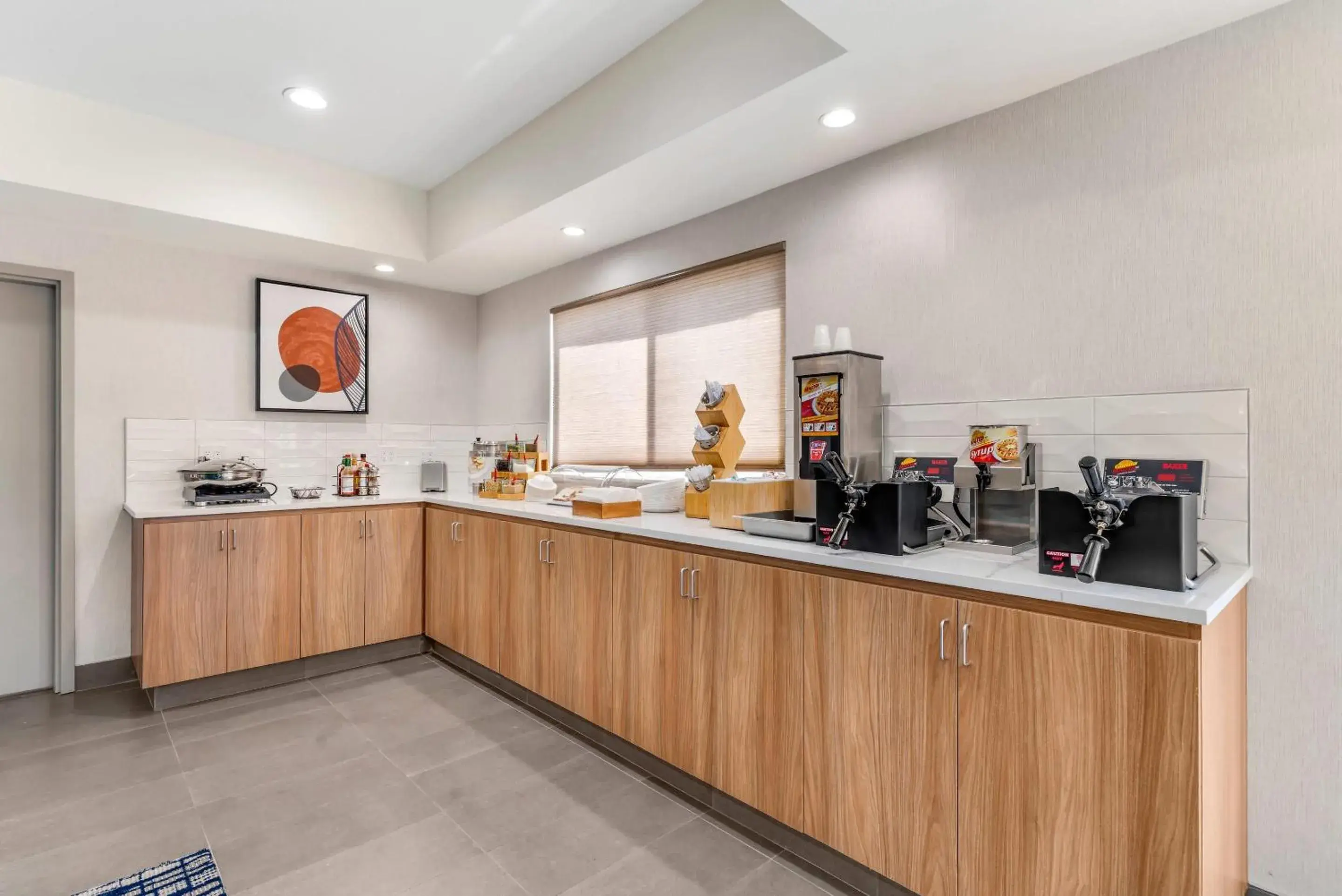 Breakfast in Country Inn & Suites by Radisson, Modesto-Salida Breakfast in Country Inn & Suites by Radisson, Modesto-Salida