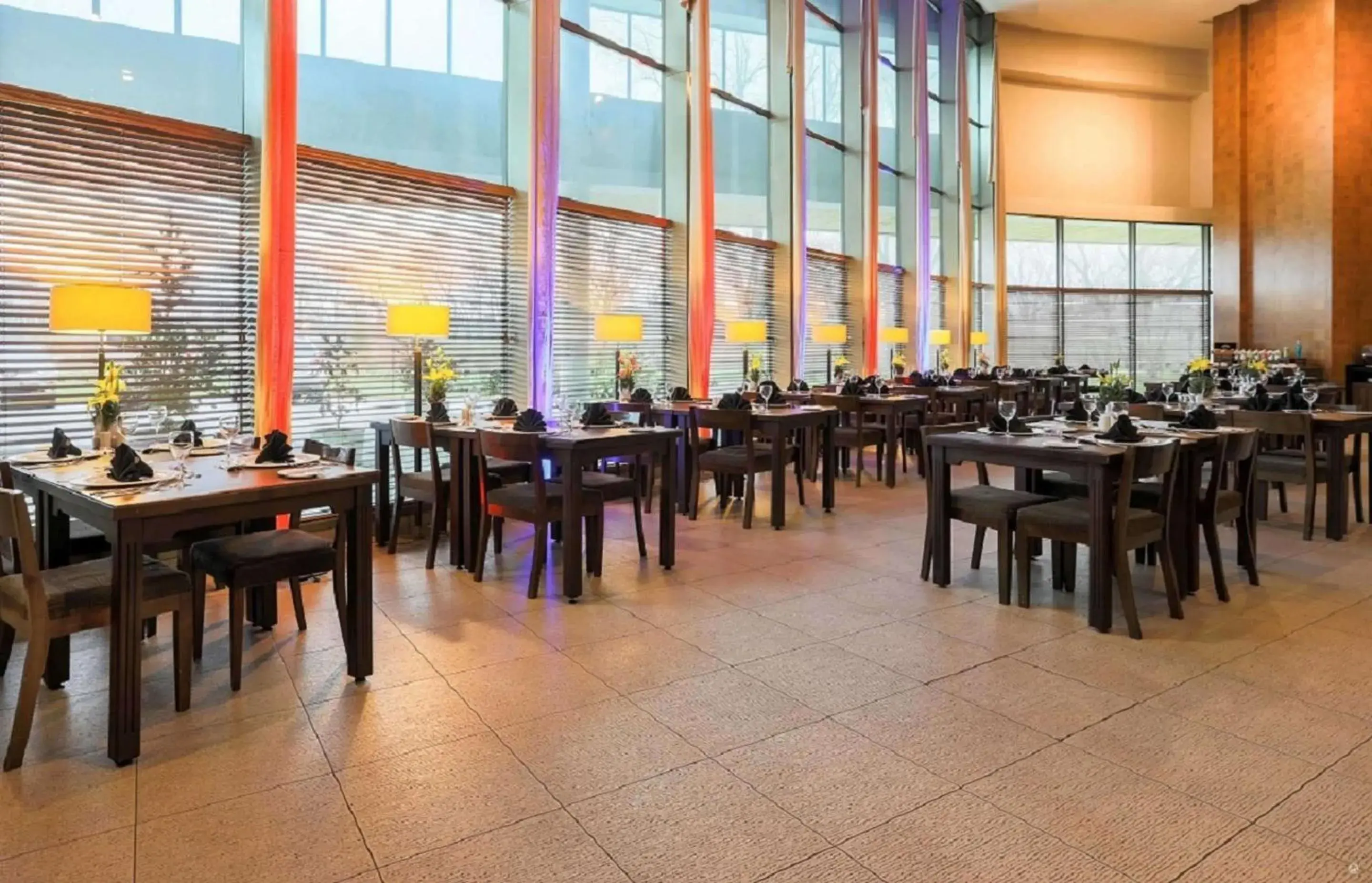 Restaurant/places to eat in Sonesta Hotel Osorno Restaurant/places to eat in Sonesta Hotel Osorno