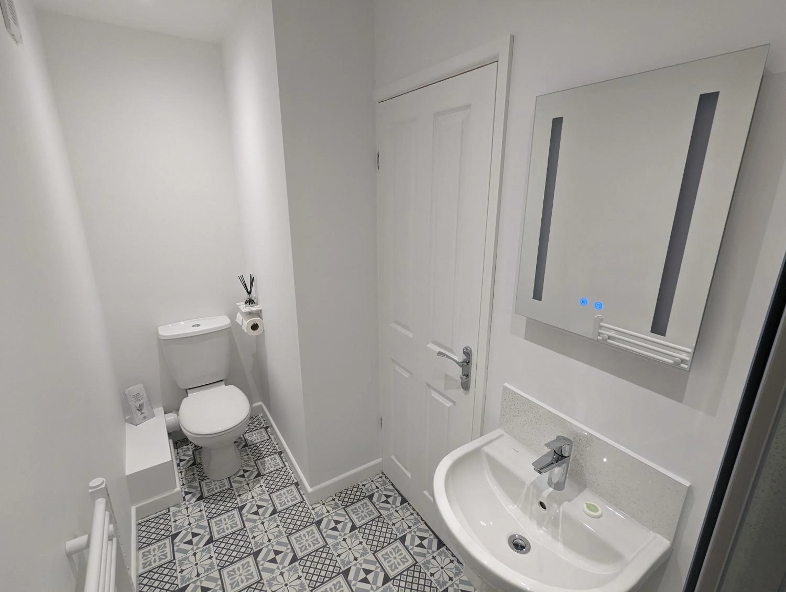 Toilet in Acqua Beach Weymouth