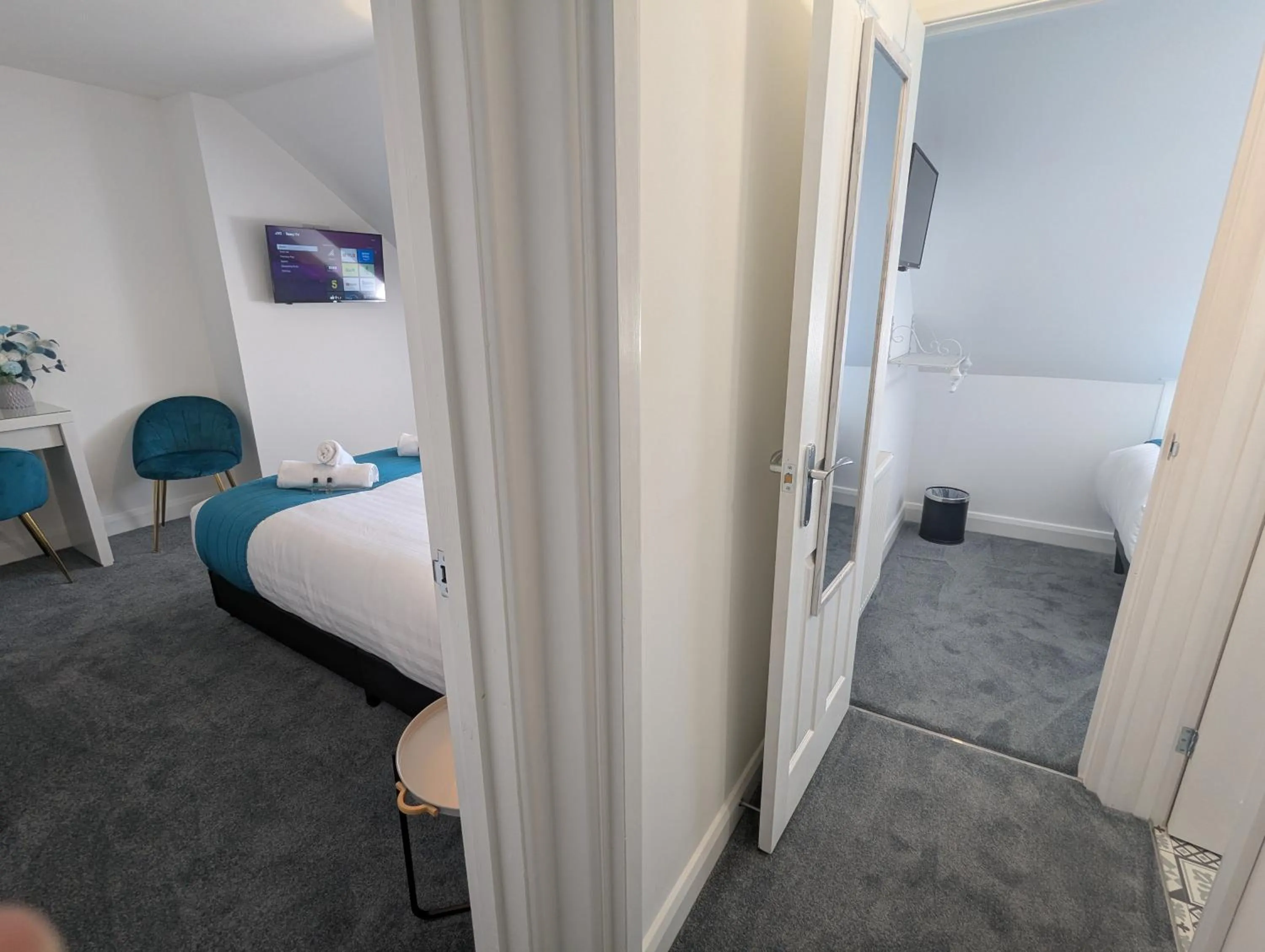 TV and multimedia in Acqua Beach Weymouth