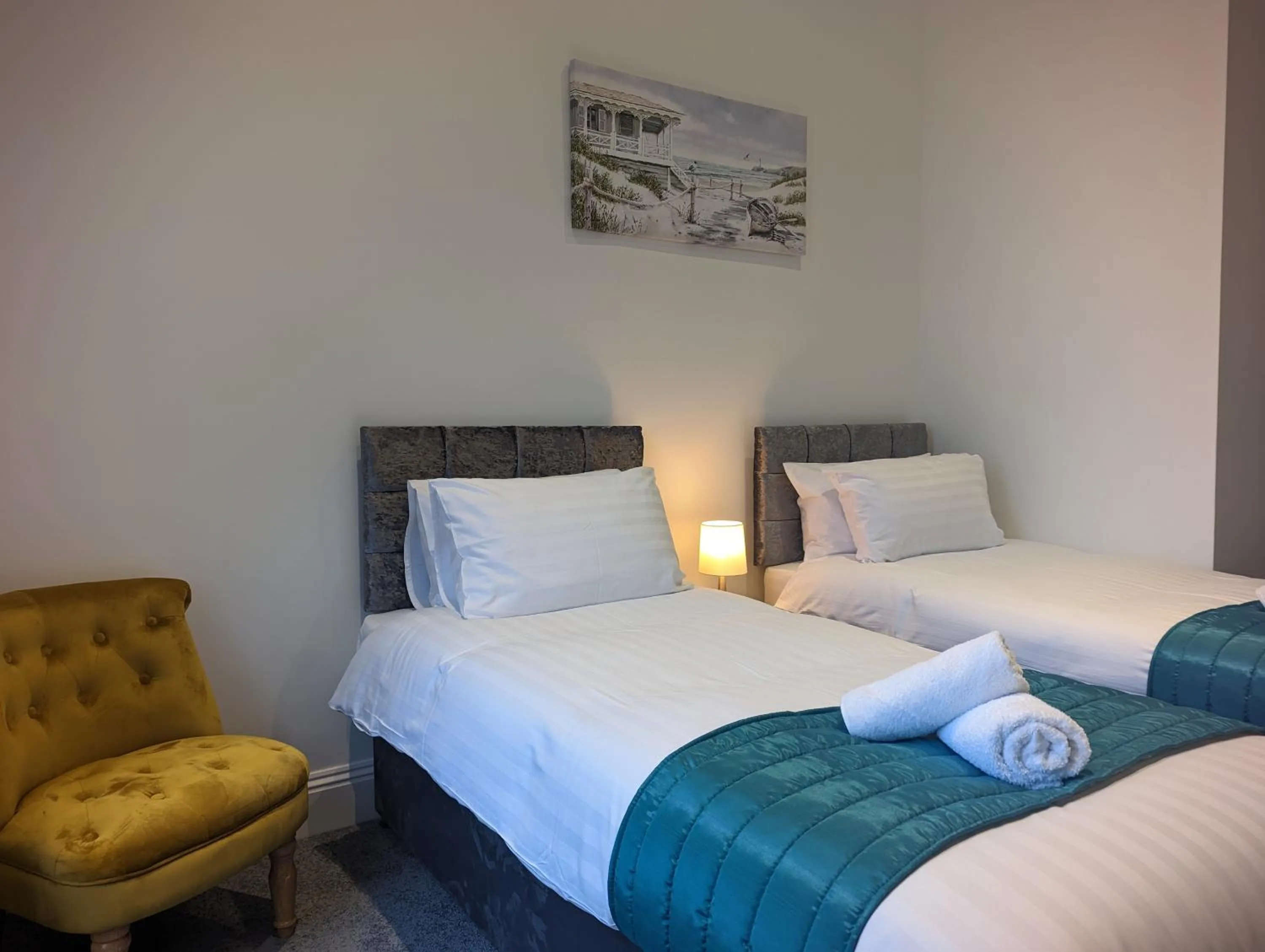 Bed in Acqua Beach Weymouth