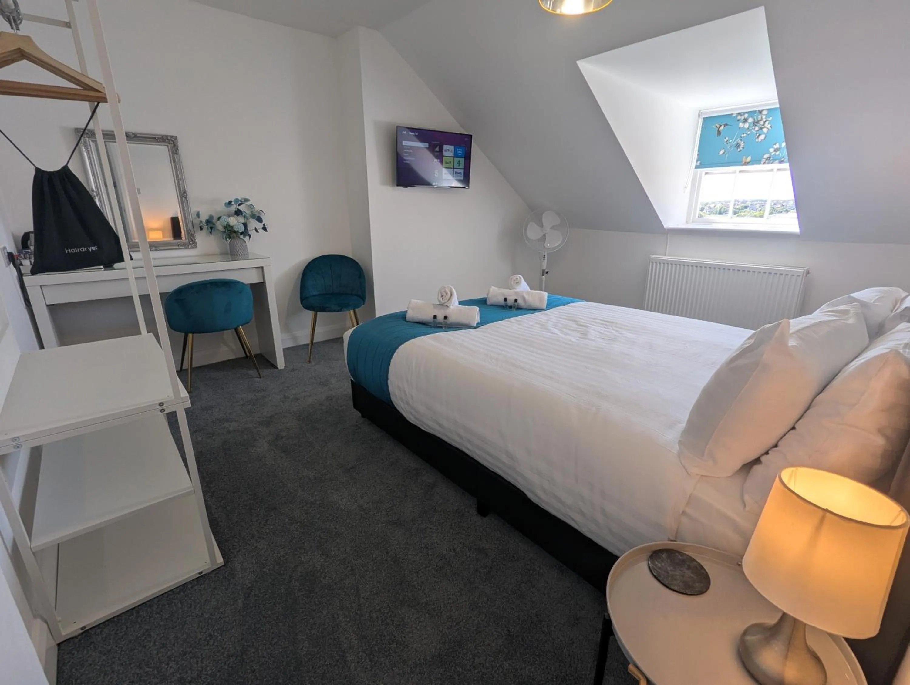 Bed in Acqua Beach Weymouth