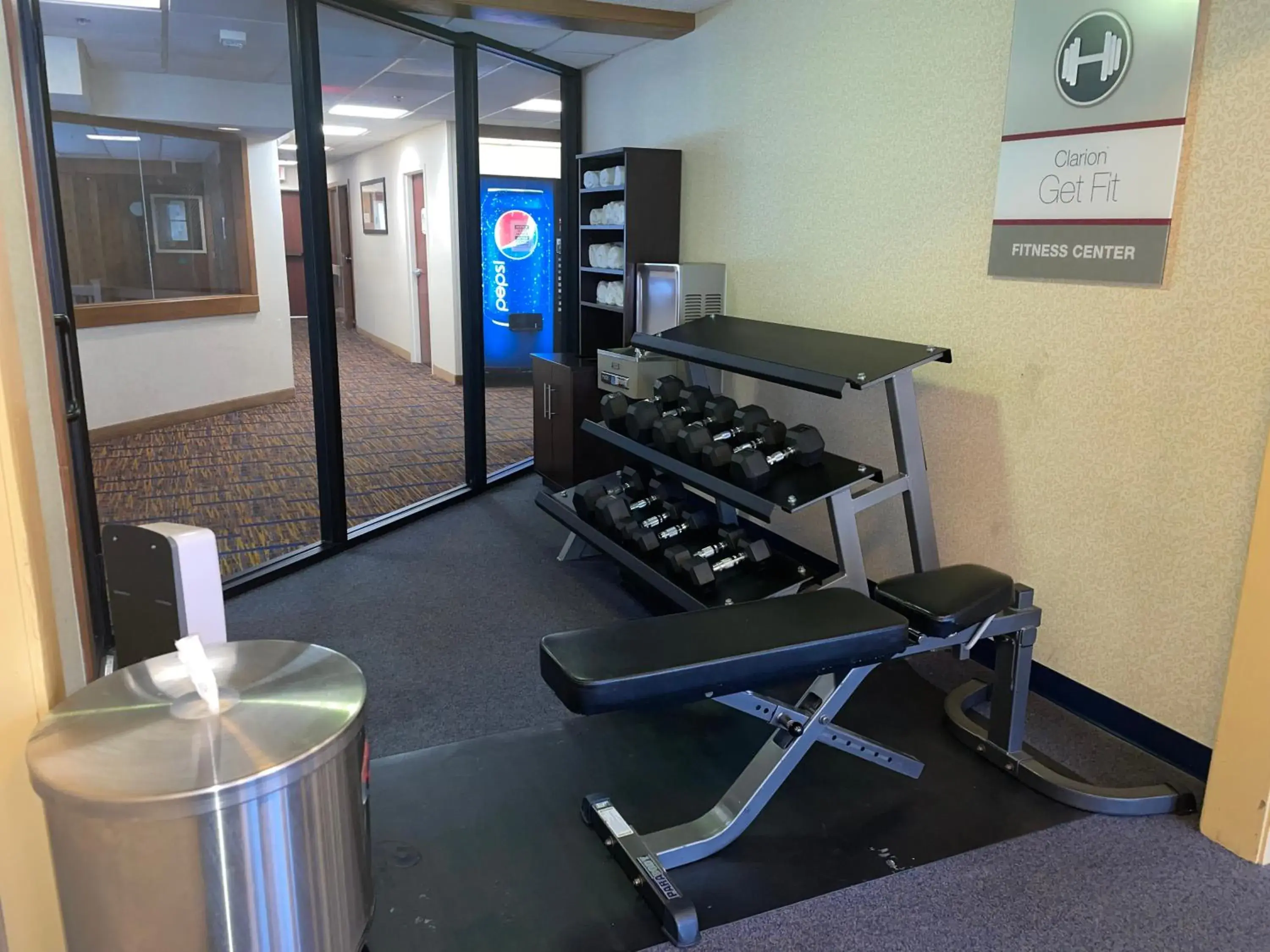 Fitness centre/facilities in Clarion Inn Fitness centre/facilities in Clarion Inn