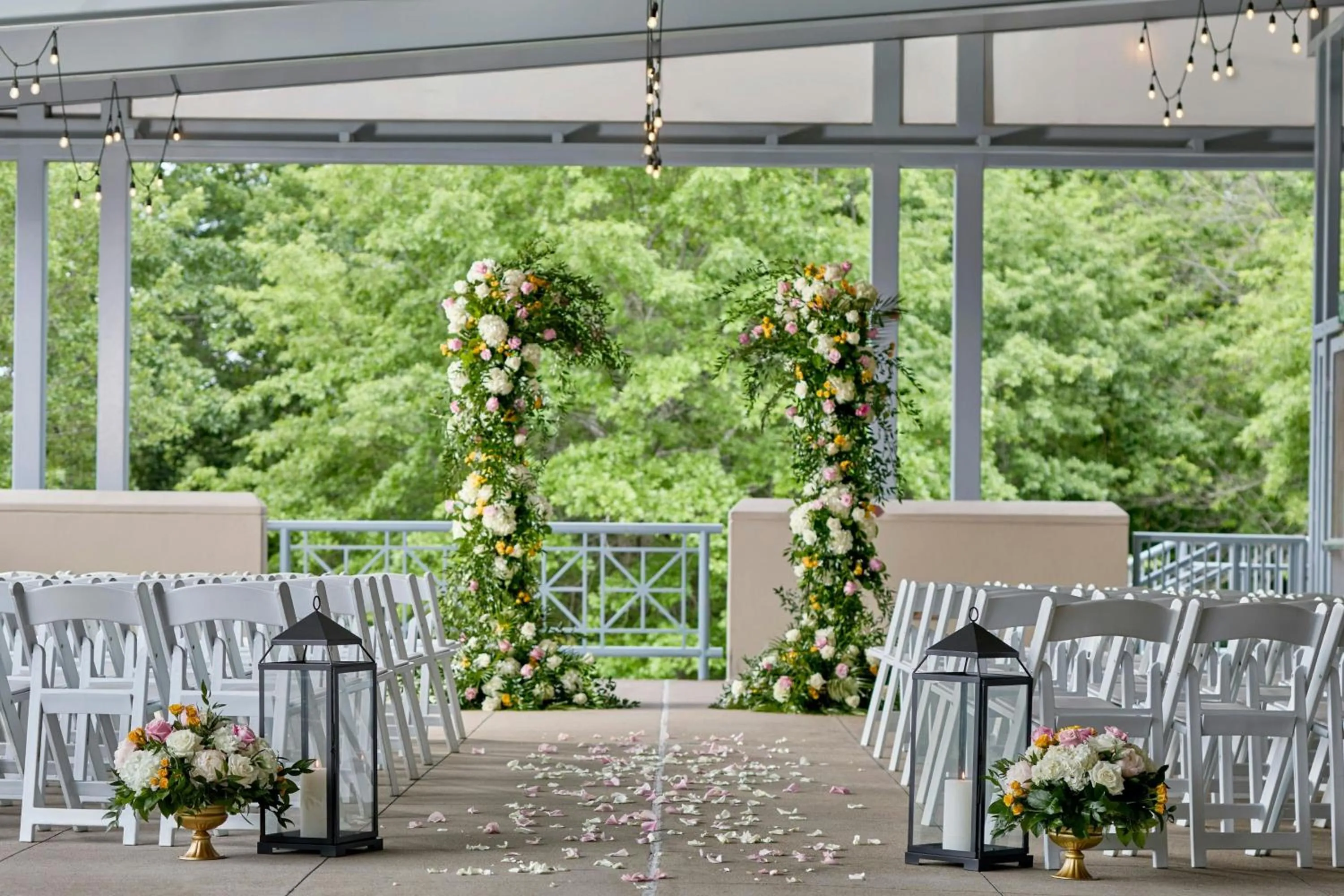 Banquet/Function facilities in Renaissance Shoals Resort & Spa