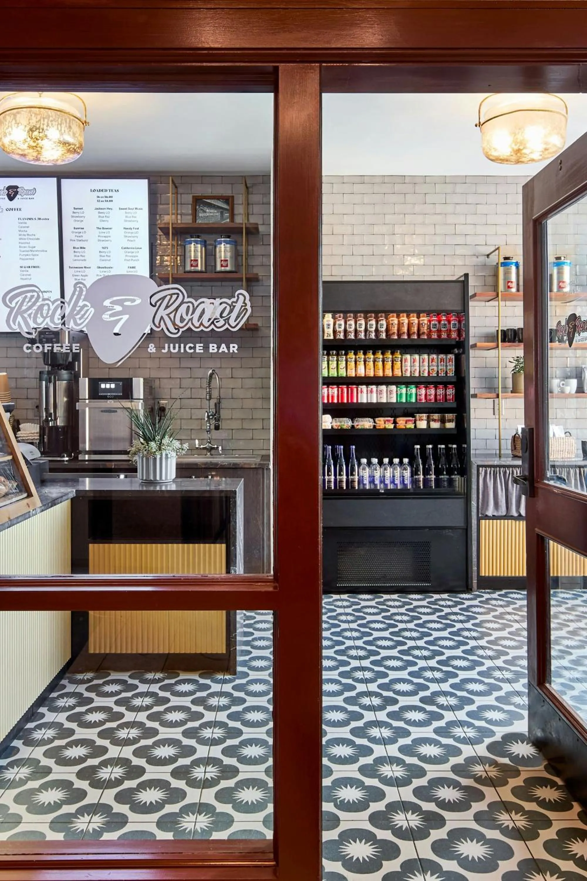 Restaurant/places to eat in Renaissance Shoals Resort & Spa