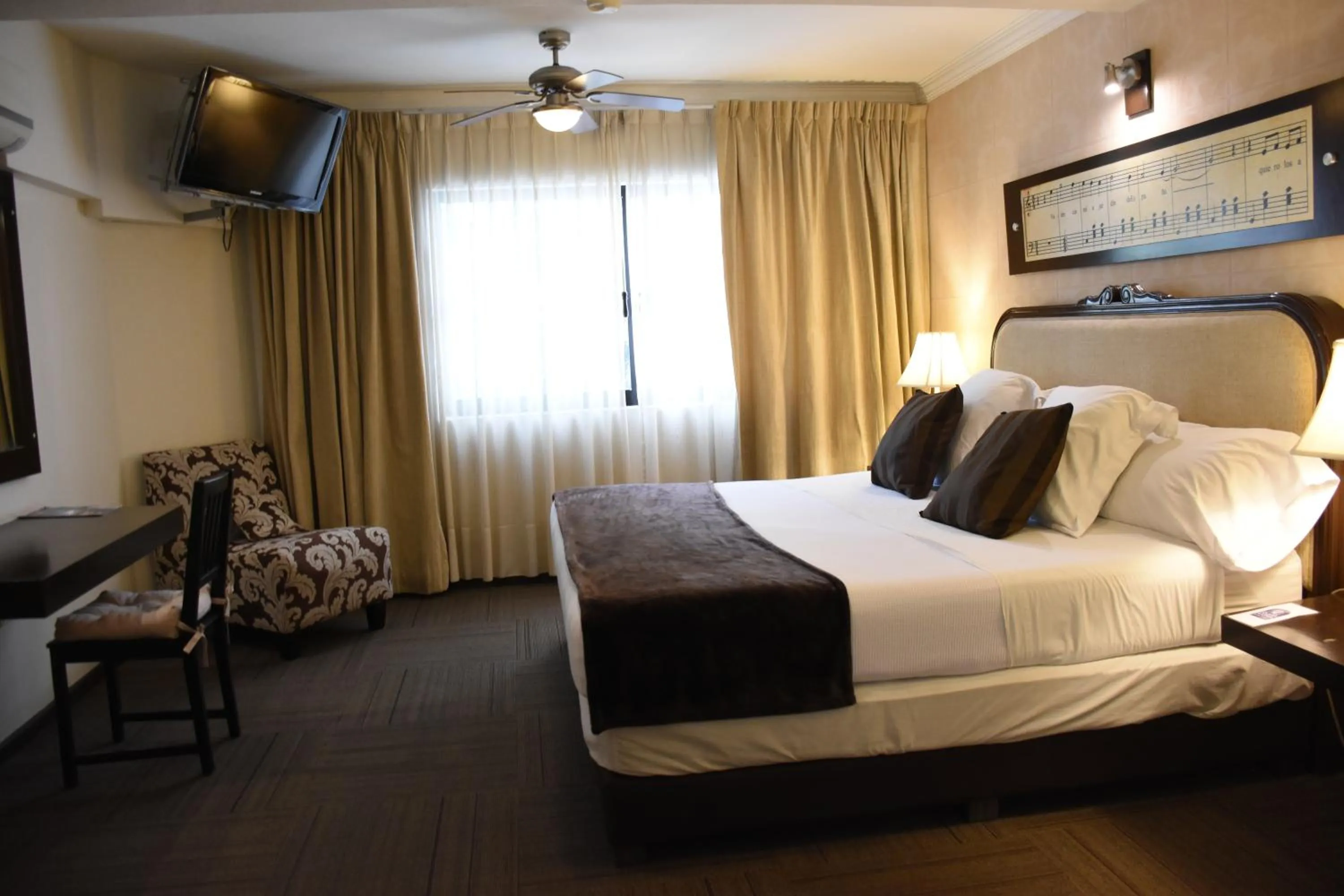Photo of the whole room, Bed in Hotel Clara Luna